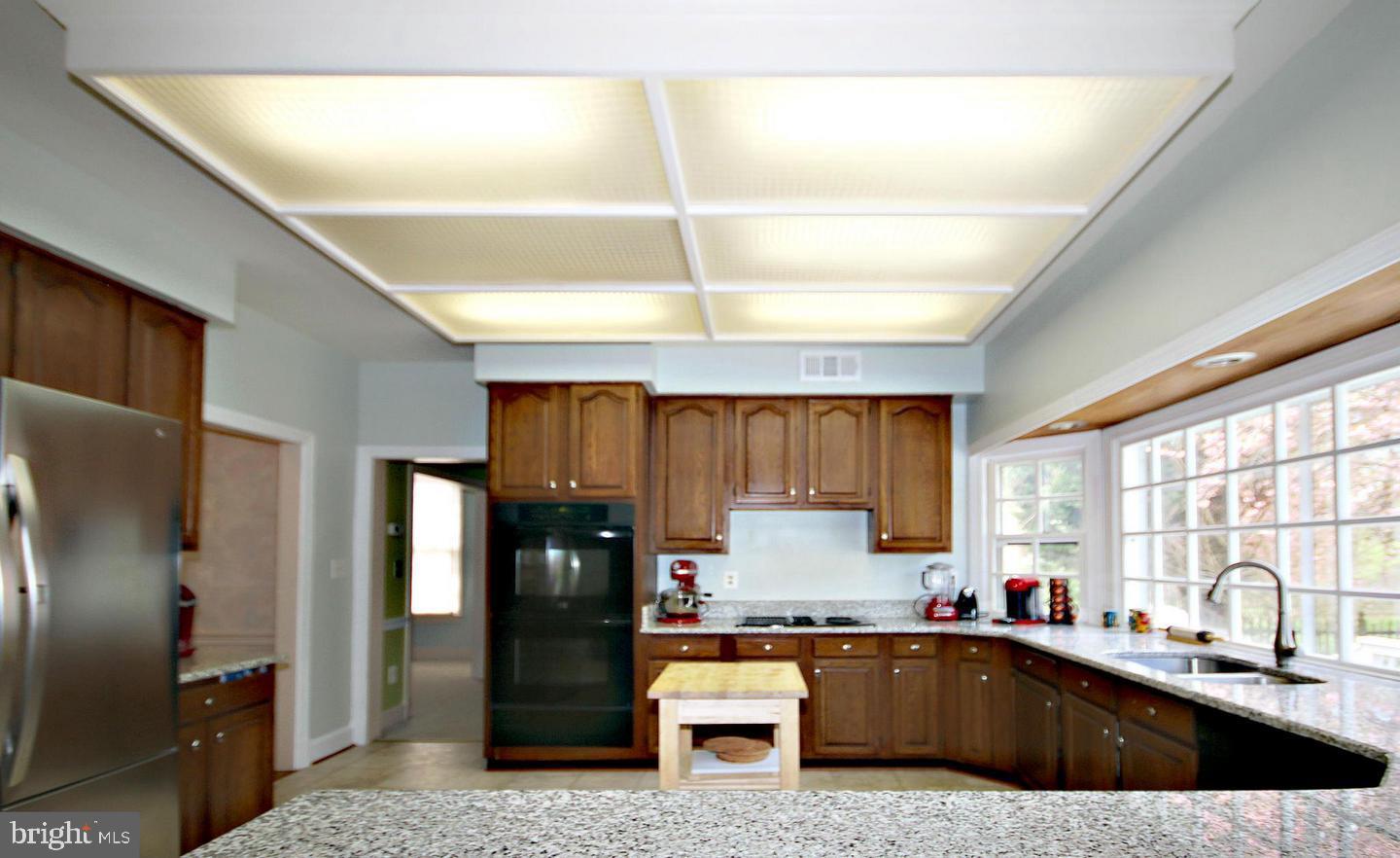 4708 SILVERBROOK WAY