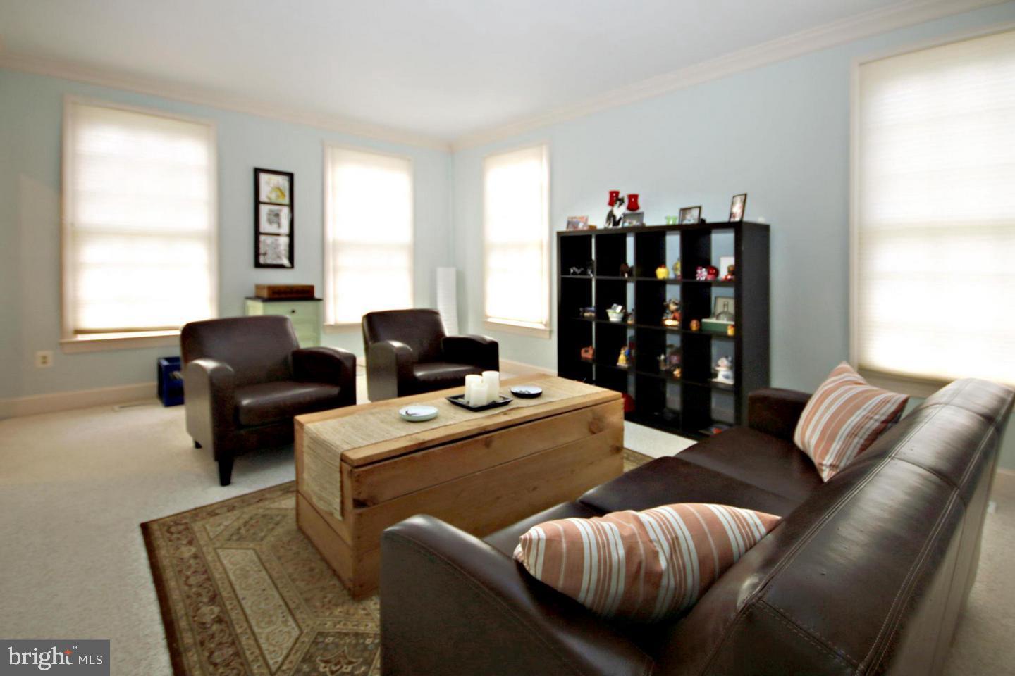 4708 SILVERBROOK WAY