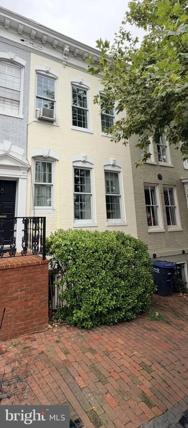 1215 NW 29th St NW Unit 2, Washington, DC, 20007