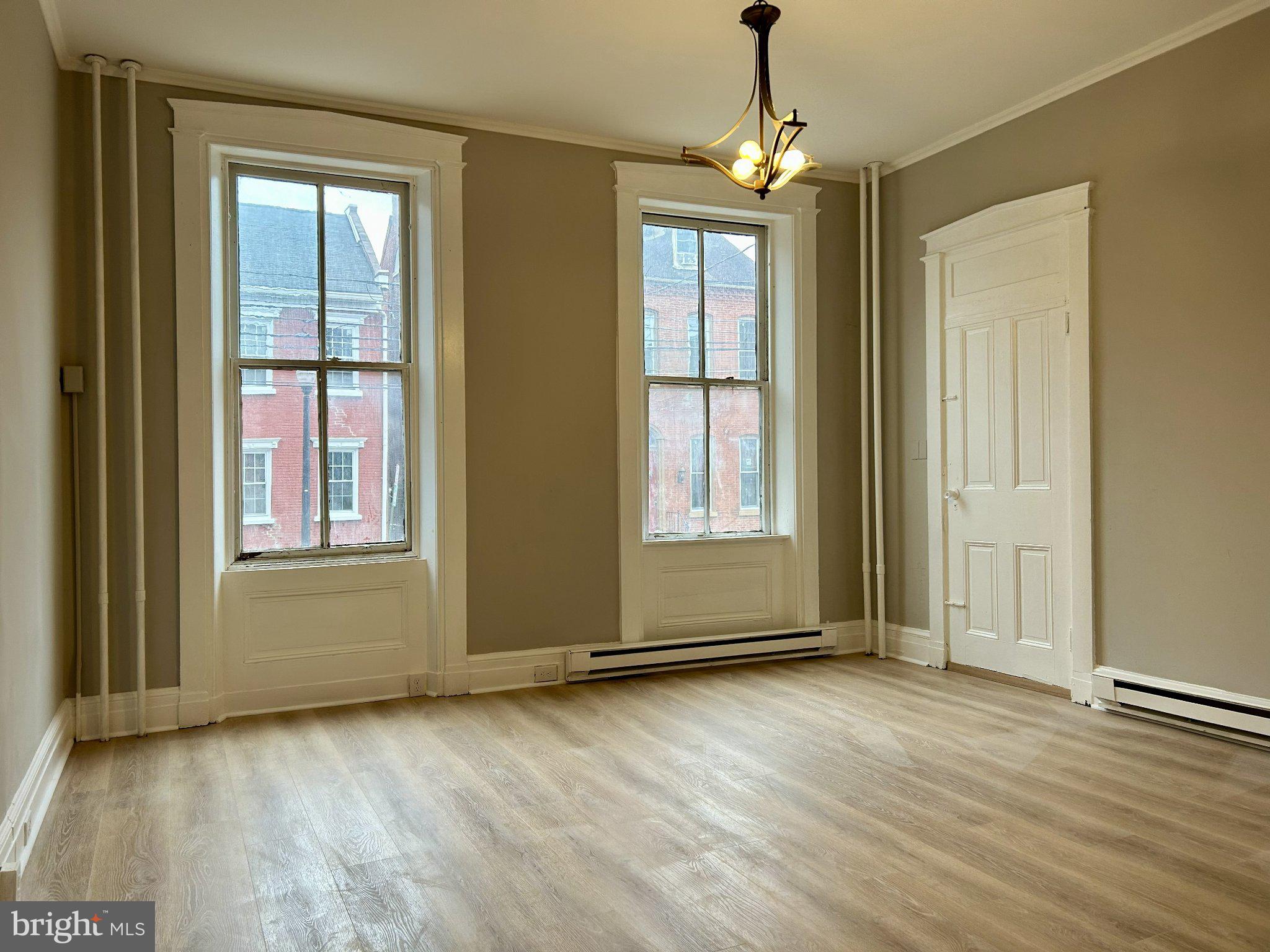 229 E KING STREET 2