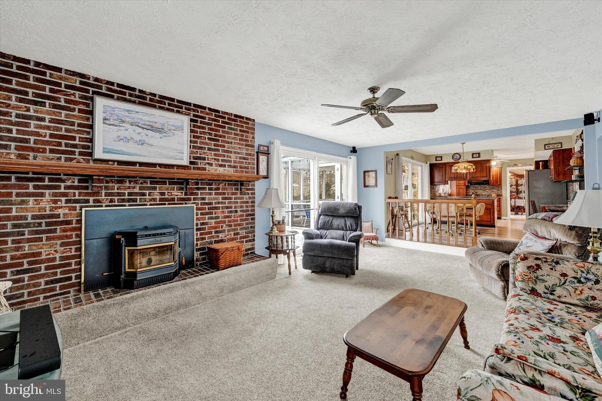 COUNTRY CLUB PARK - Residential