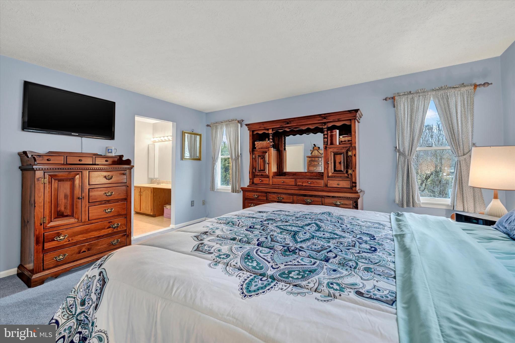 COUNTRY CLUB PARK - Residential