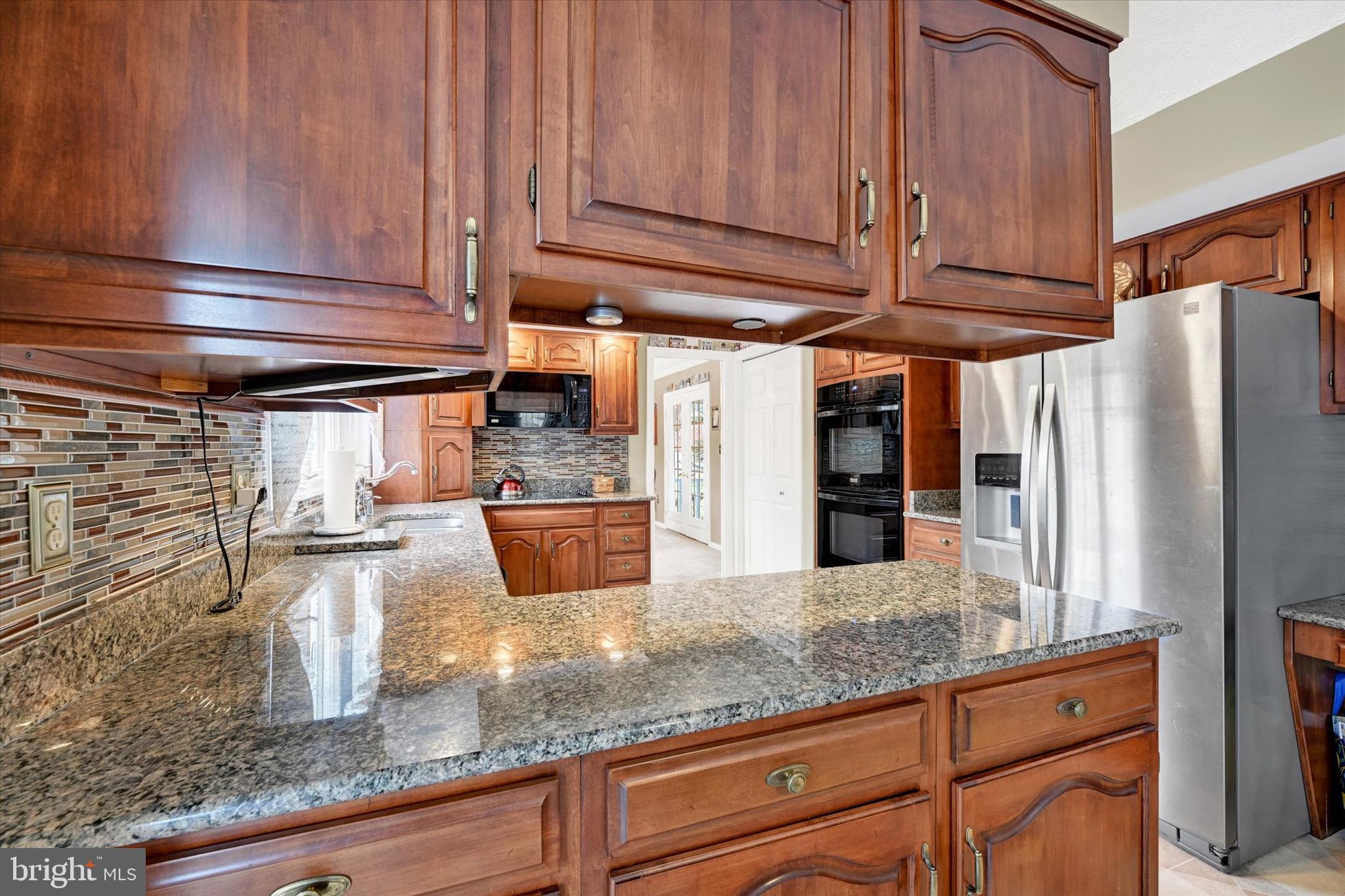 COUNTRY CLUB PARK - Residential