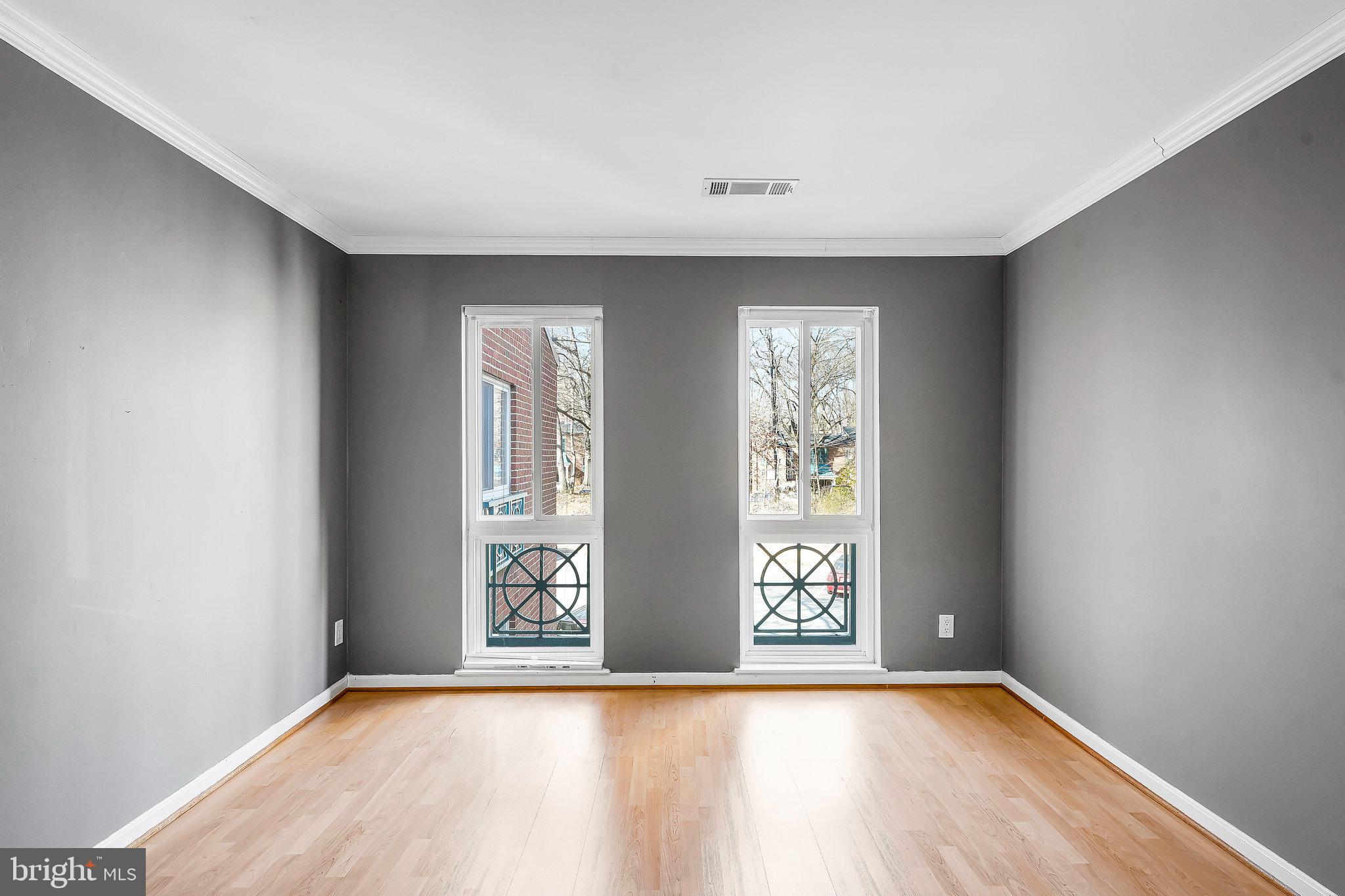 HUNTERS WOODS VILLAGE - Residential