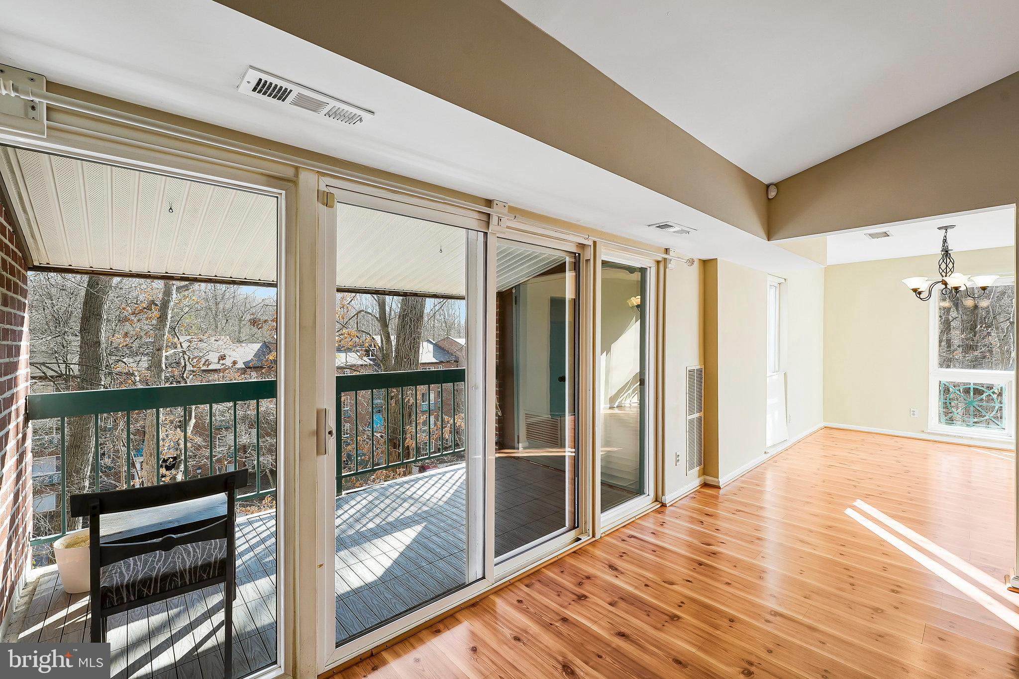 HUNTERS WOODS VILLAGE - Residential