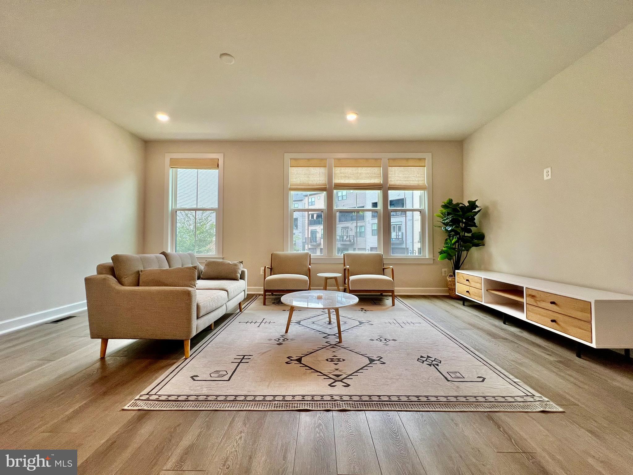 WATERVIEW AT WOODLAND PARK - Residential Lease