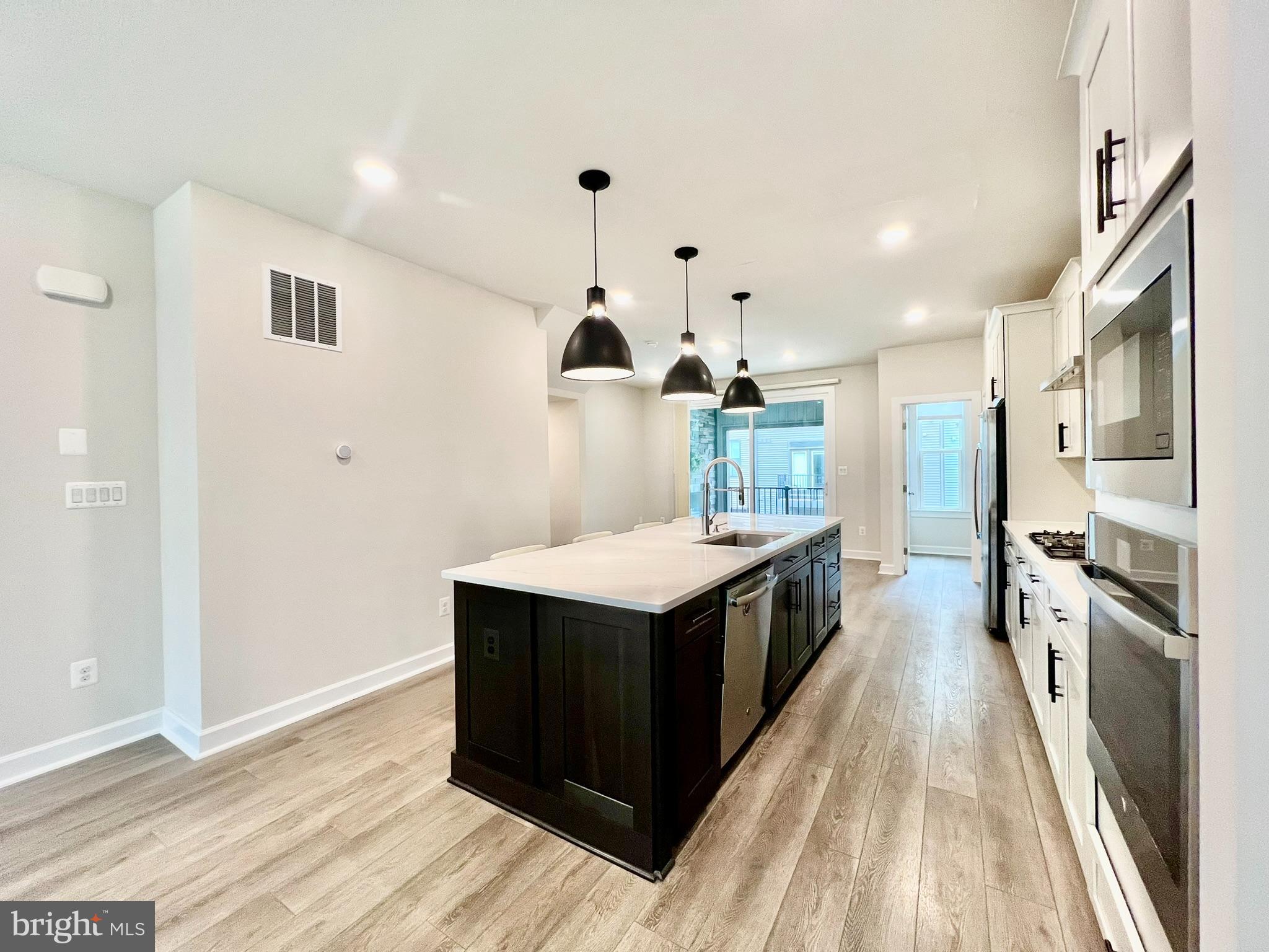 WATERVIEW AT WOODLAND PARK - Residential Lease