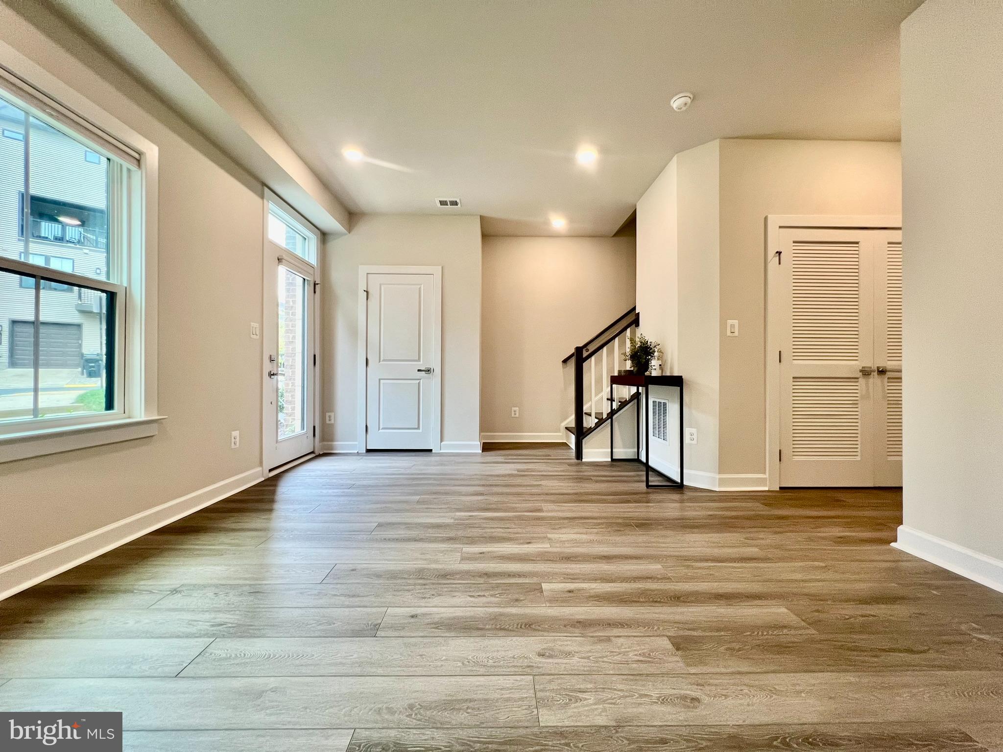 WATERVIEW AT WOODLAND PARK - Residential Lease