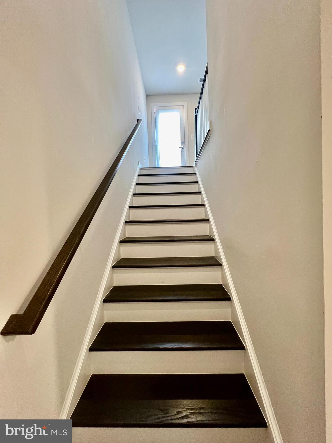 WATERVIEW AT WOODLAND PARK - Residential Lease