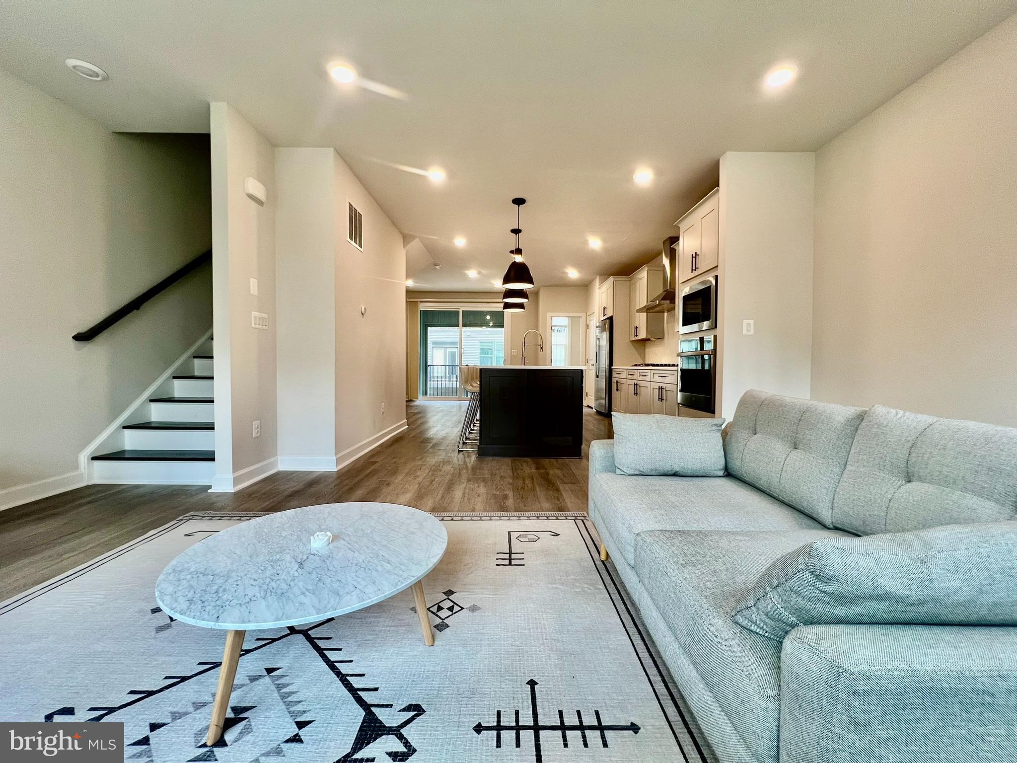 WATERVIEW AT WOODLAND PARK - Residential Lease