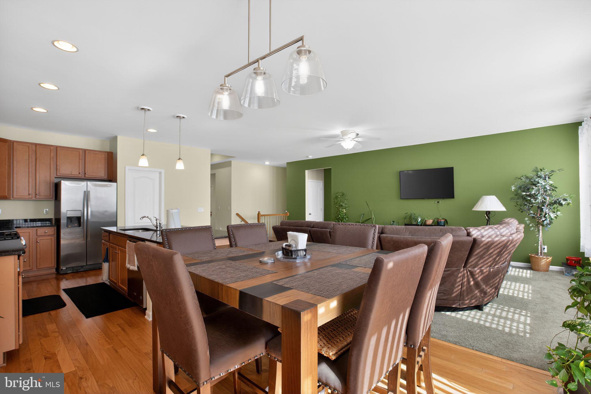 SUMMERFIELD - Residential