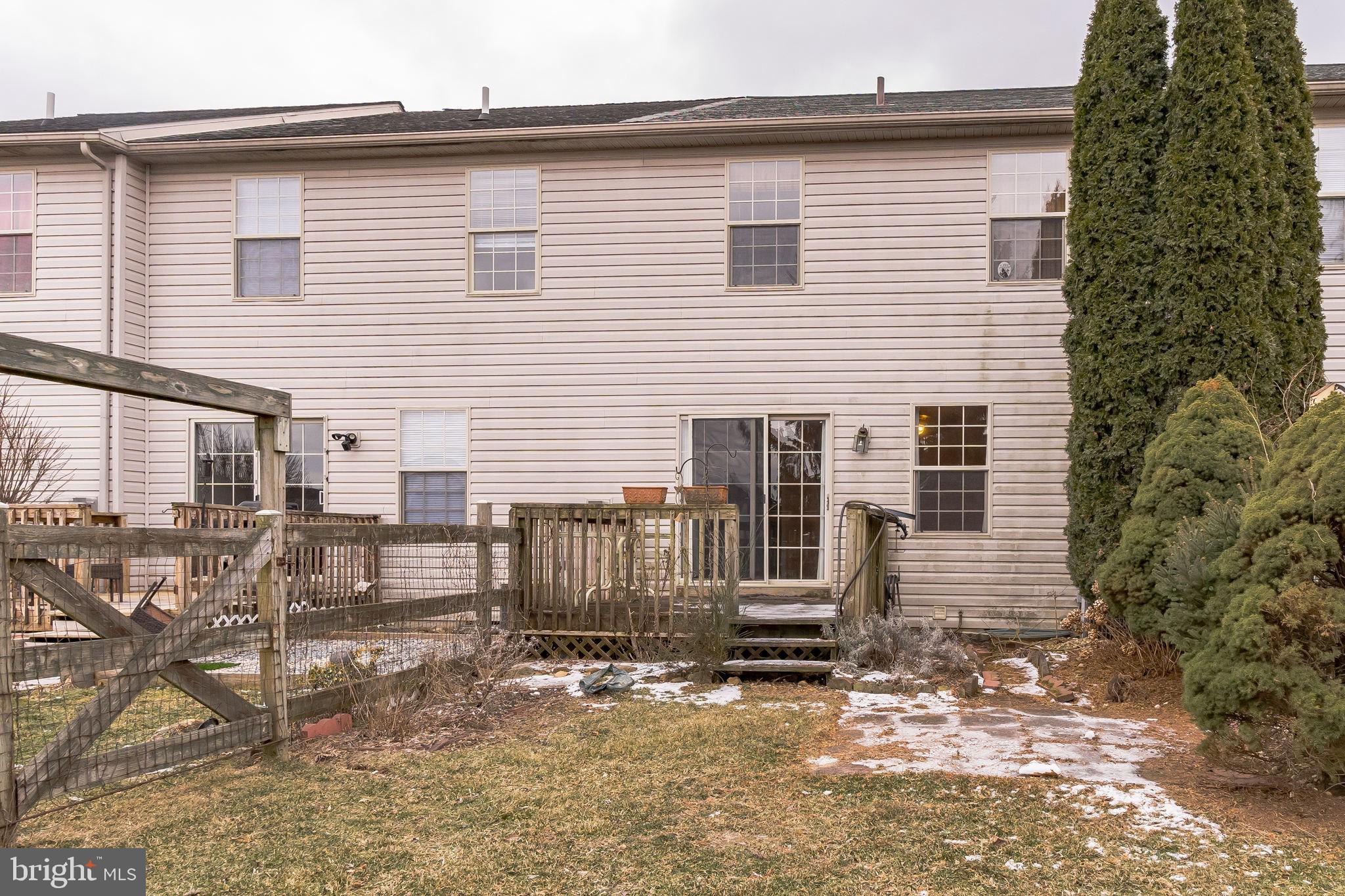 GOLDEN MANOR - Residential