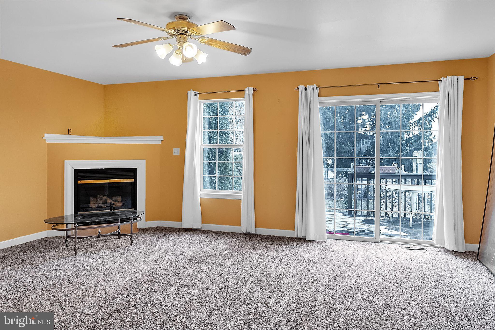 GOLDEN MANOR - Residential