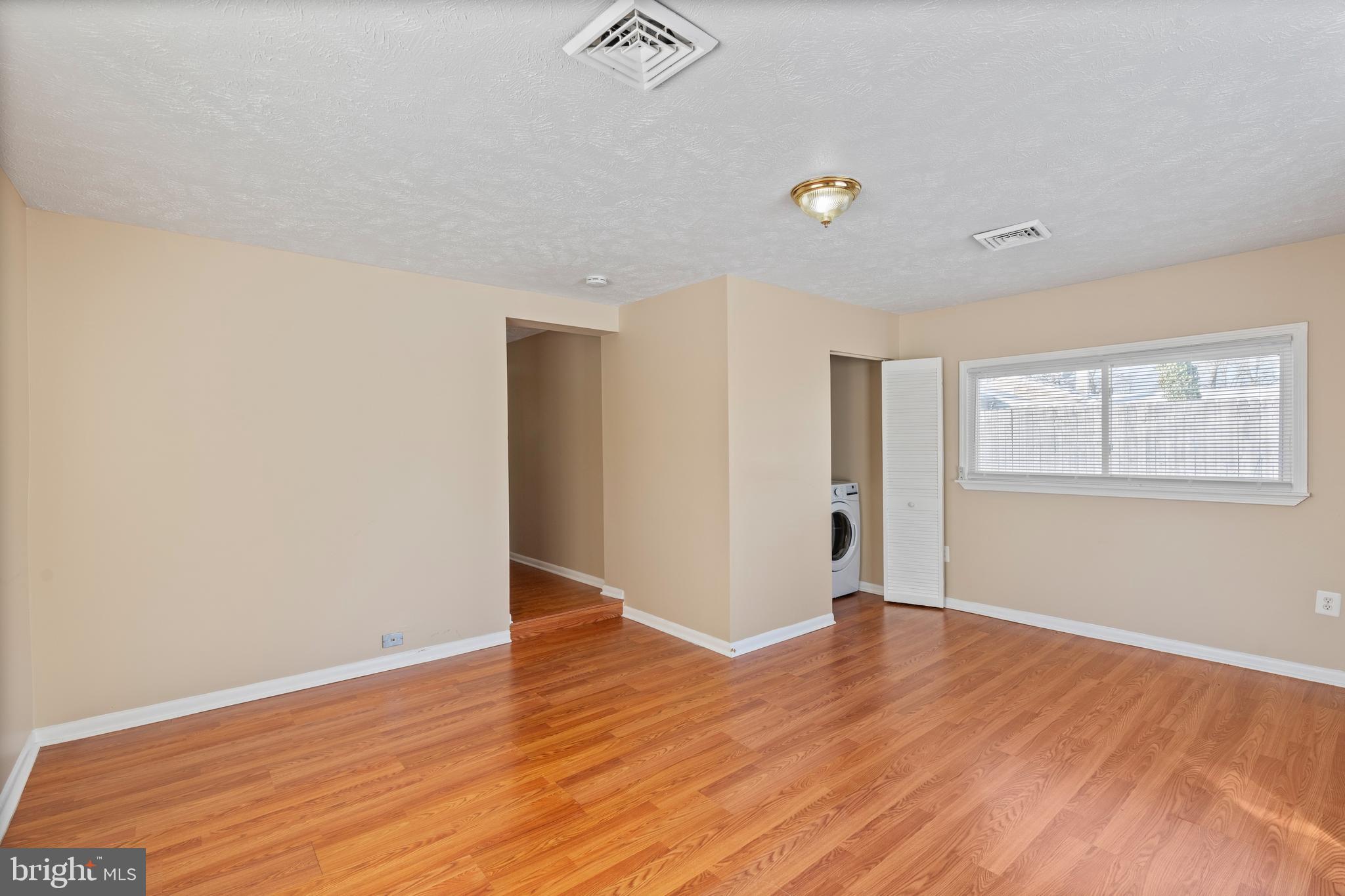 HARUNDALE - Residential Lease