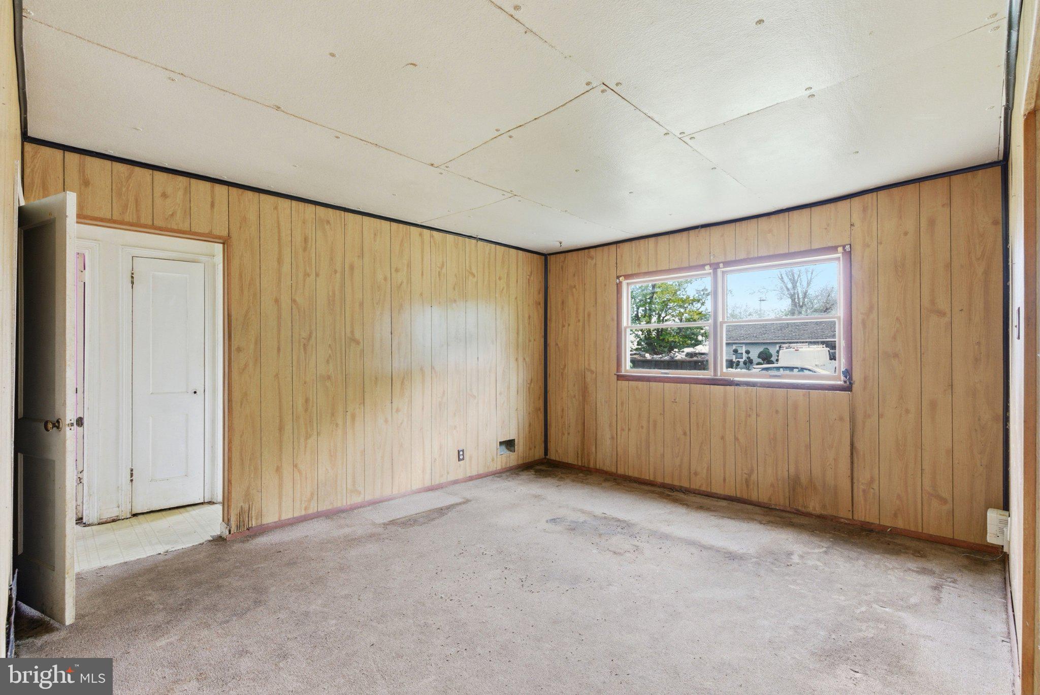 1116 JANES ROAD