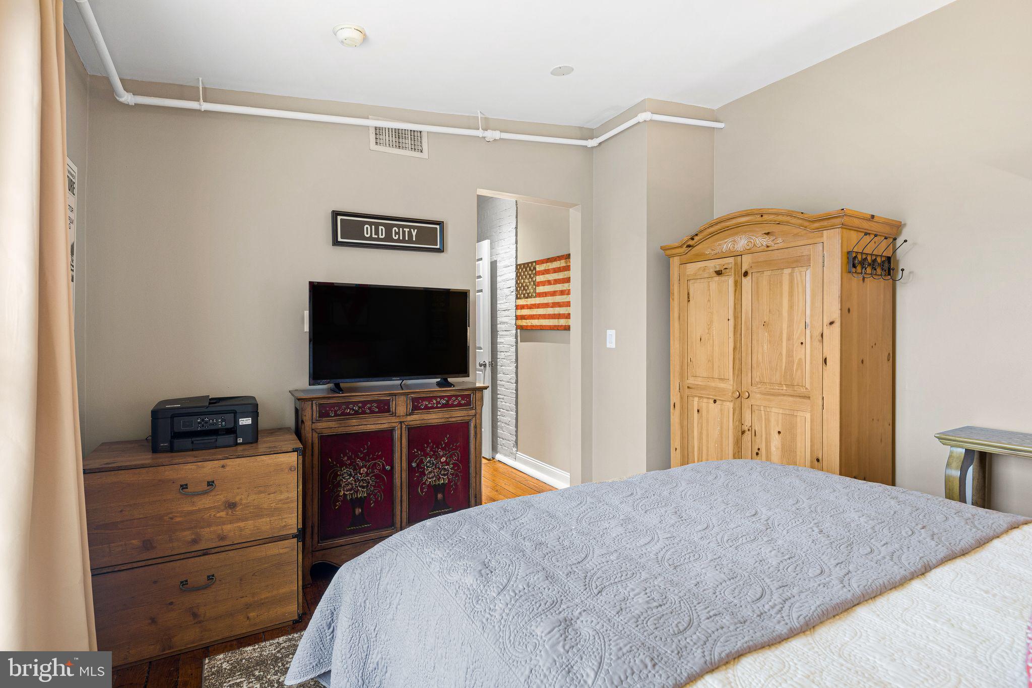 OLD CITY - Residential