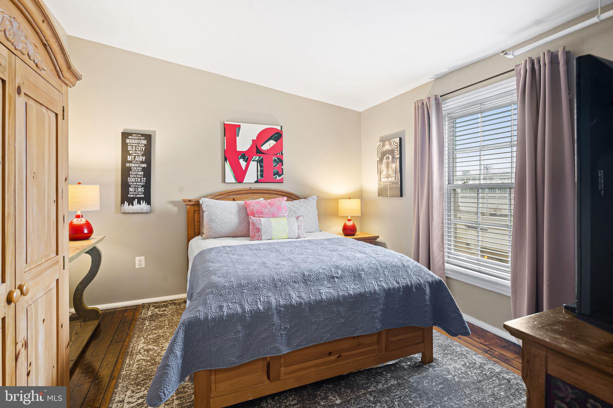 OLD CITY - Residential