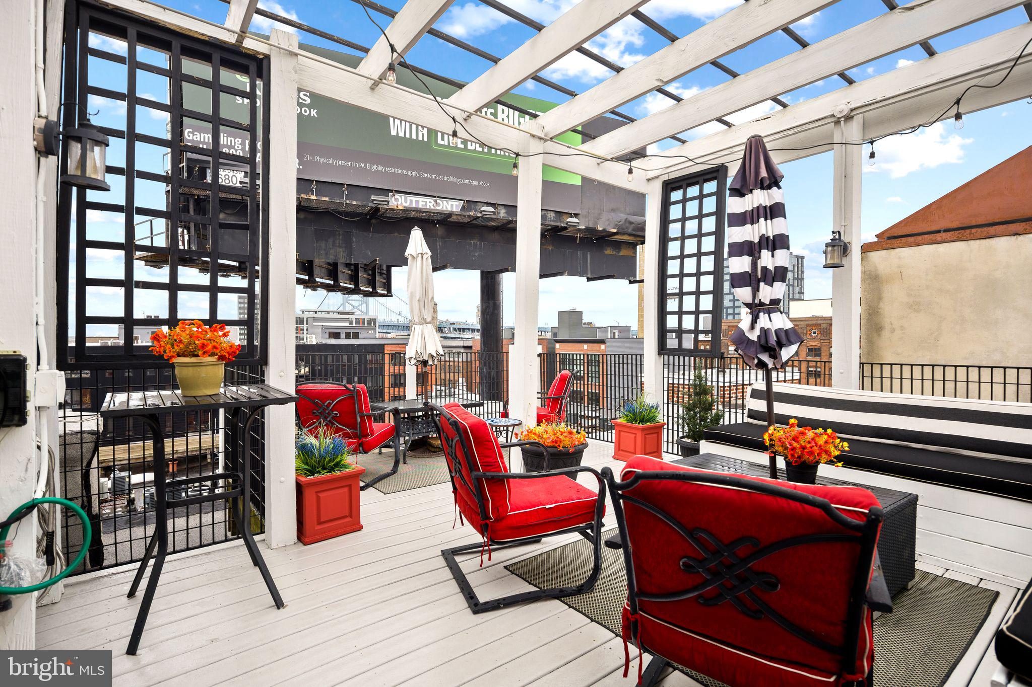 OLD CITY - Residential