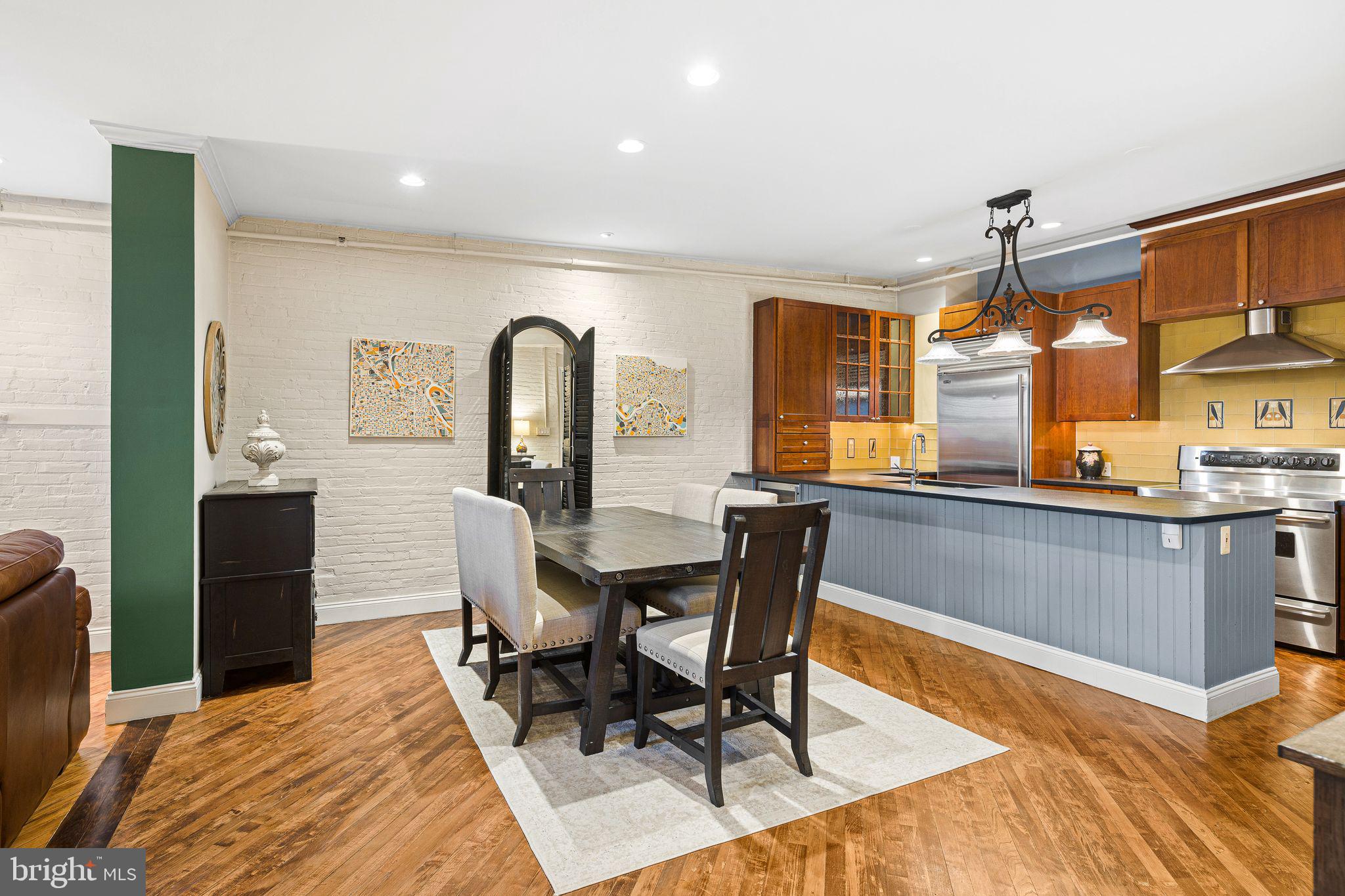 OLD CITY - Residential