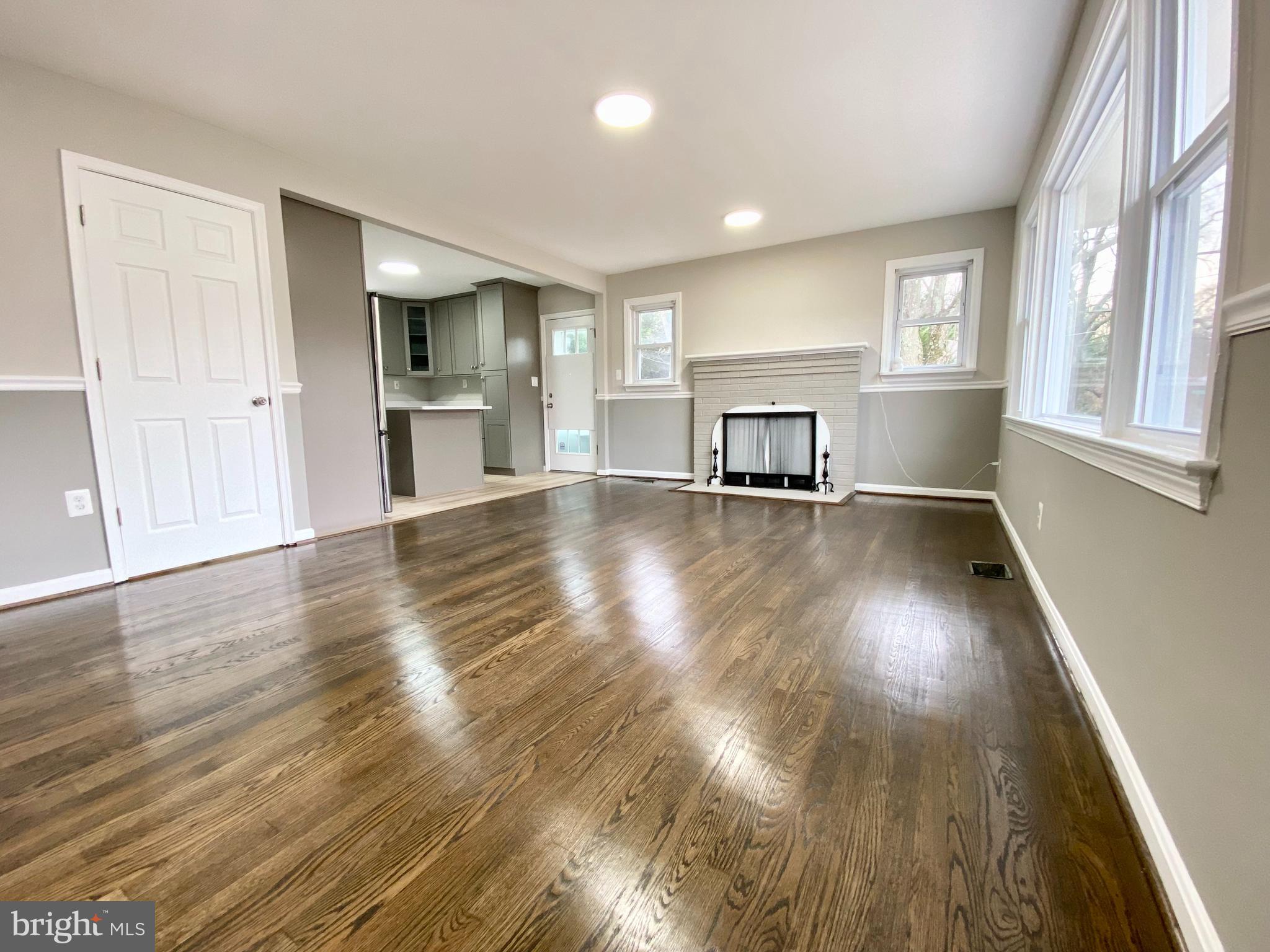 TEMPLE HILLS PARK - Residential