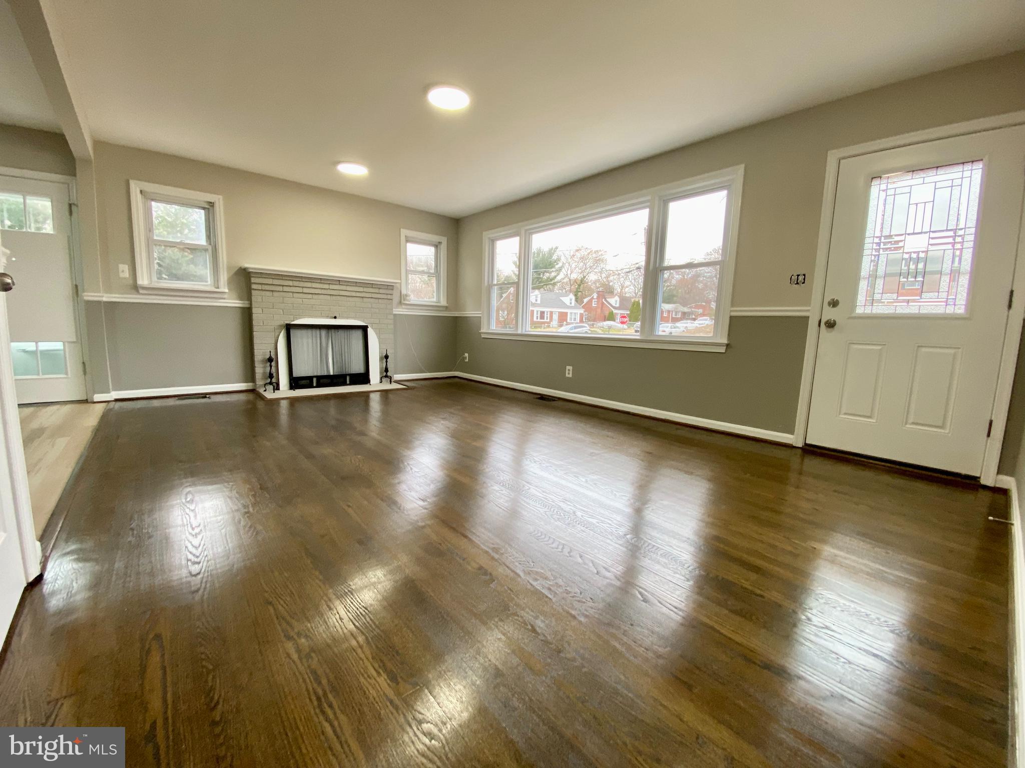 TEMPLE HILLS PARK - Residential