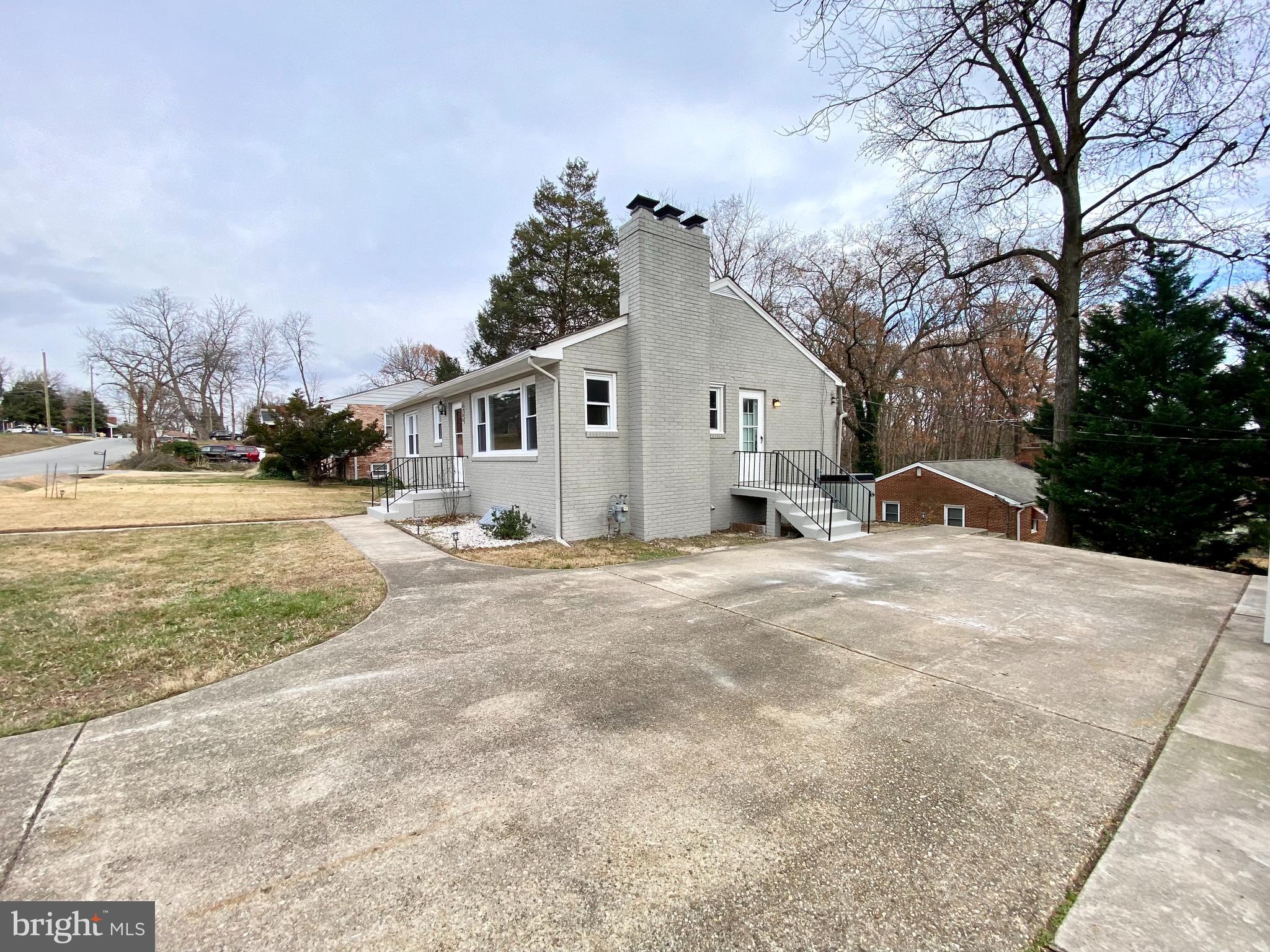 TEMPLE HILLS PARK - Residential