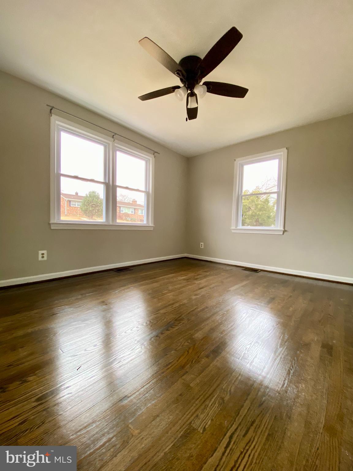 TEMPLE HILLS PARK - Residential