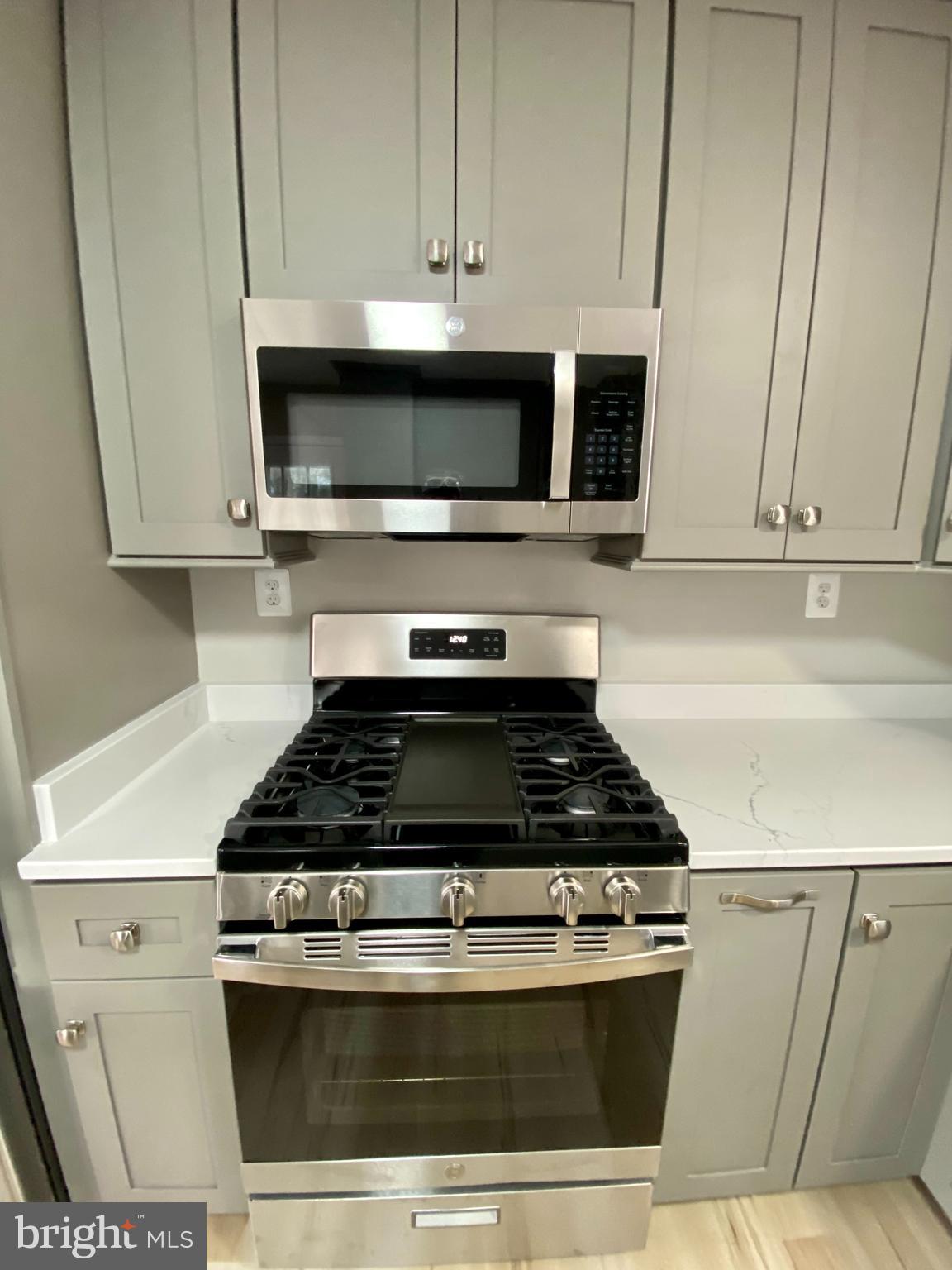 TEMPLE HILLS PARK - Residential