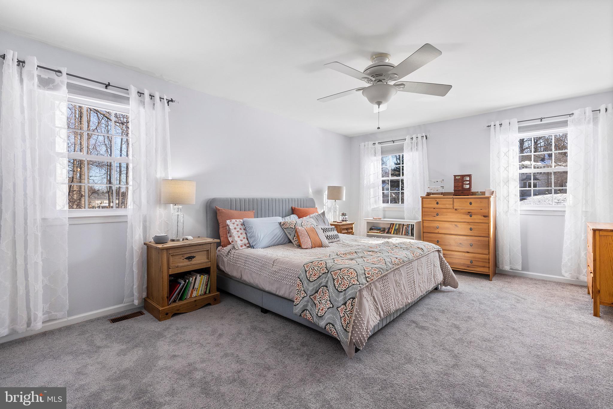 VALLEY GREENE - Residential