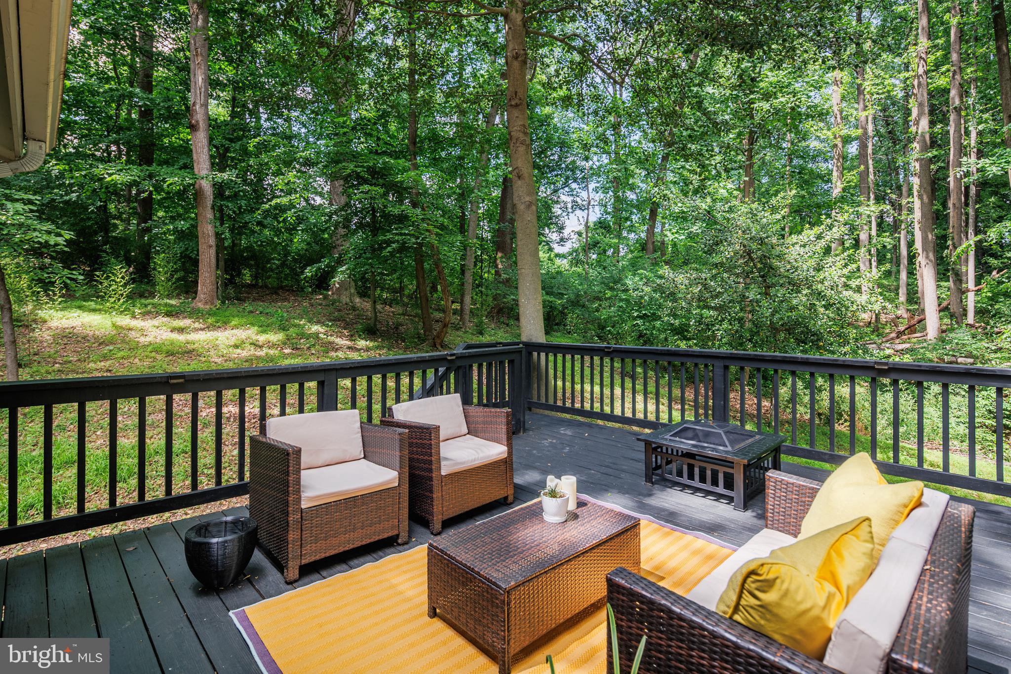 CONGRESSIONAL COUNTRY CLUB ESTATES - Residential