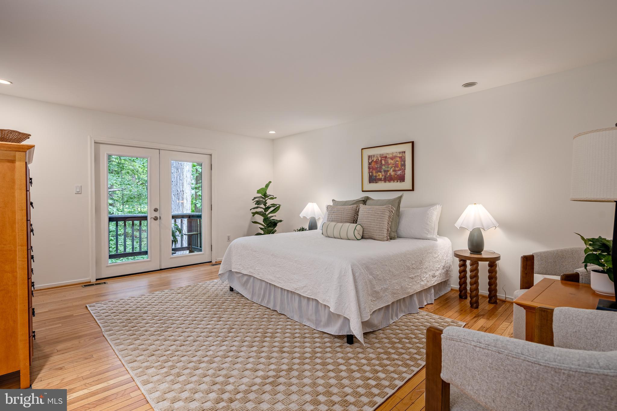 CONGRESSIONAL COUNTRY CLUB ESTATES - Residential