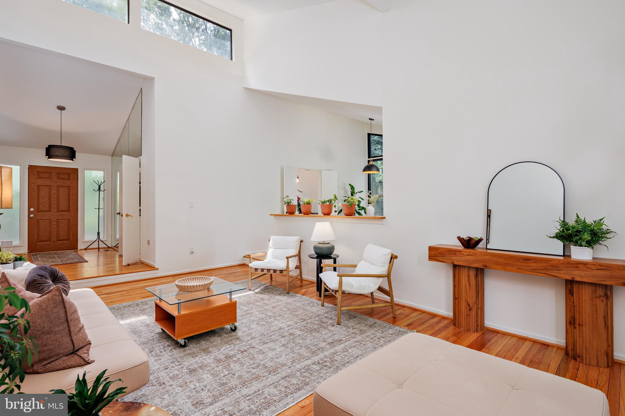 CONGRESSIONAL COUNTRY CLUB ESTATES - Residential