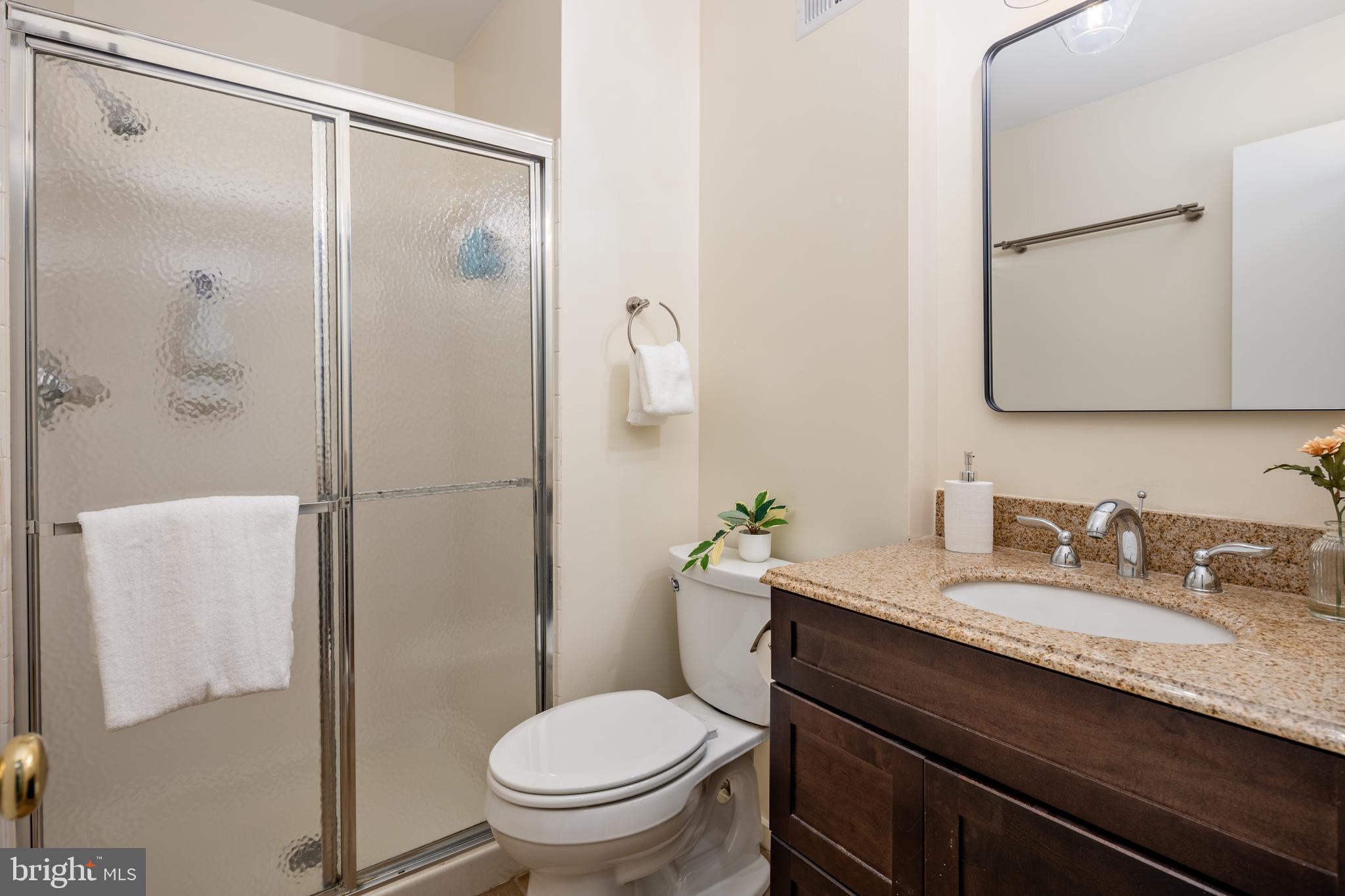 CONGRESSIONAL COUNTRY CLUB ESTATES - Residential