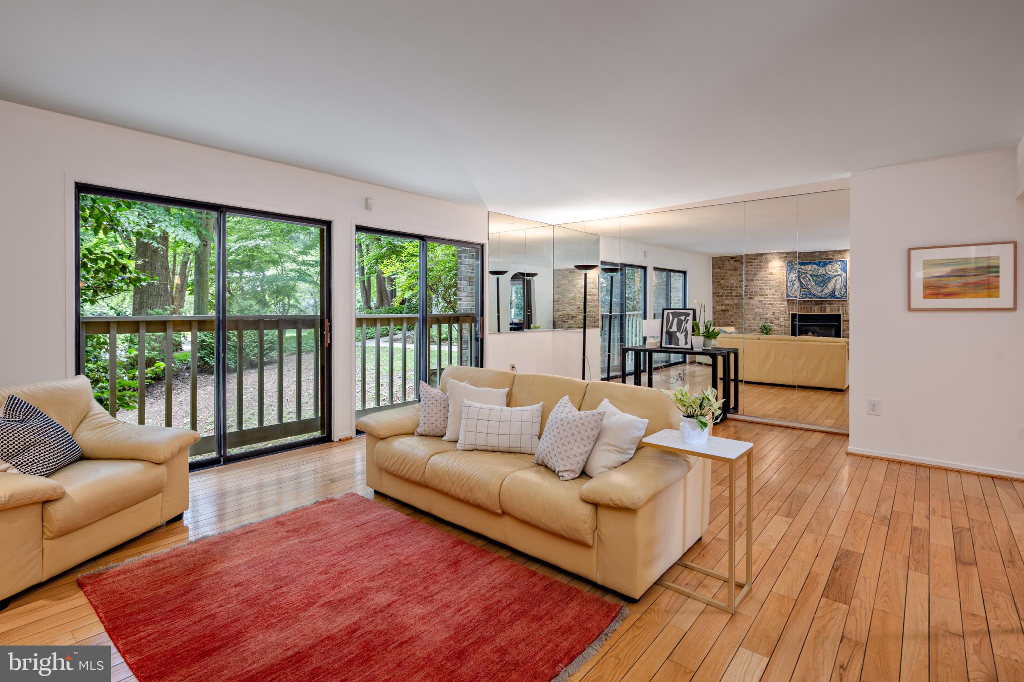 CONGRESSIONAL COUNTRY CLUB ESTATES - Residential