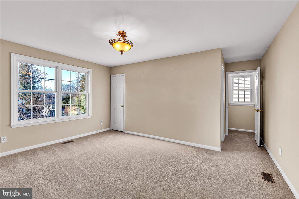 LITTLE ROCKY RUN - Residential