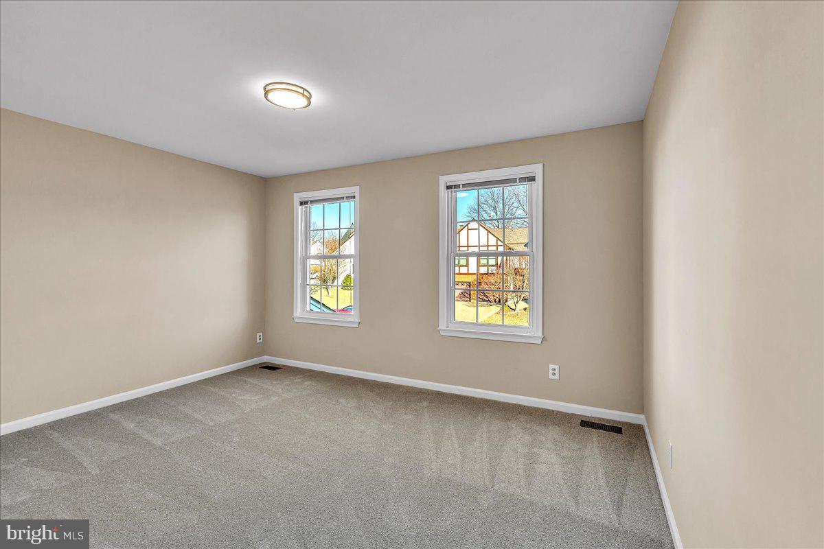 LITTLE ROCKY RUN - Residential