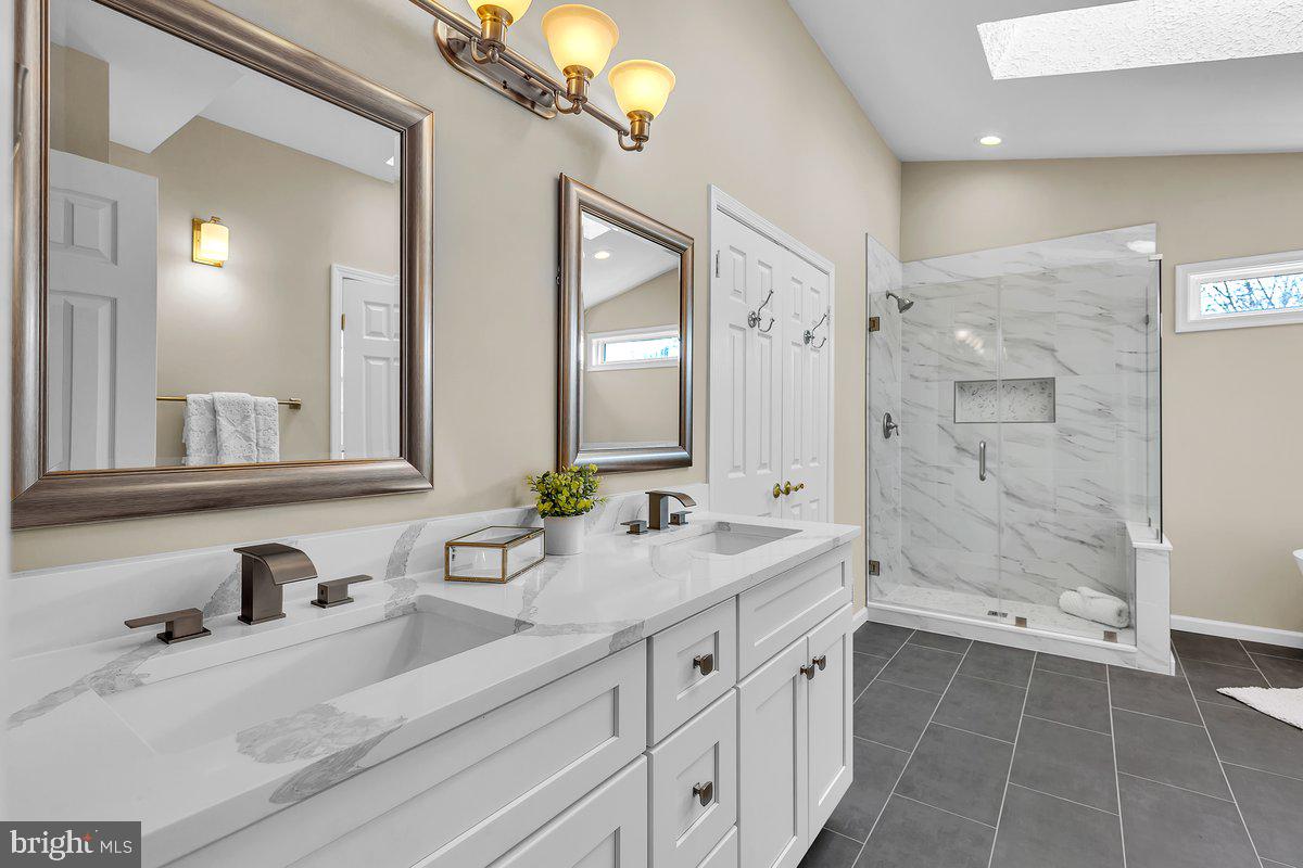 LITTLE ROCKY RUN - Residential