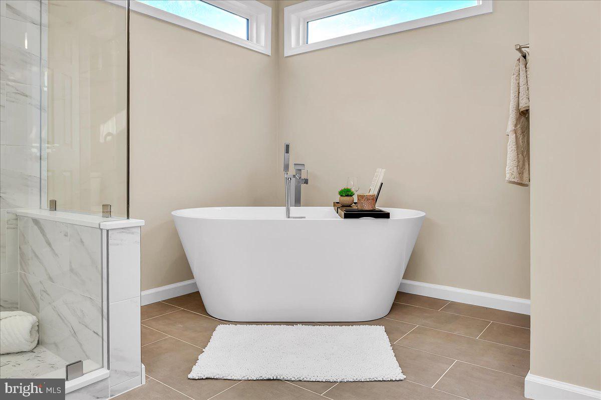 LITTLE ROCKY RUN - Residential