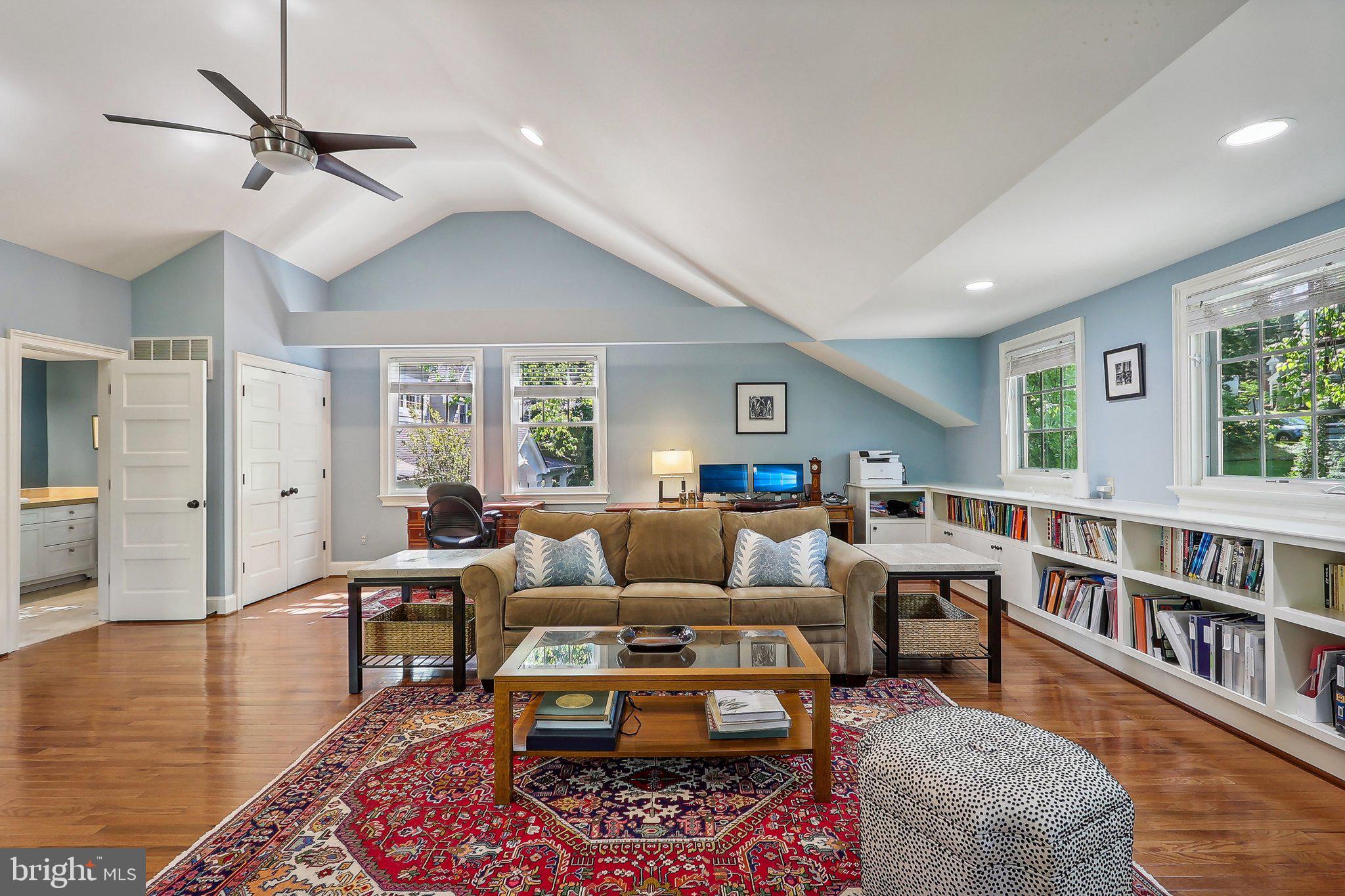 SOMERSET HEIGHTS - Residential