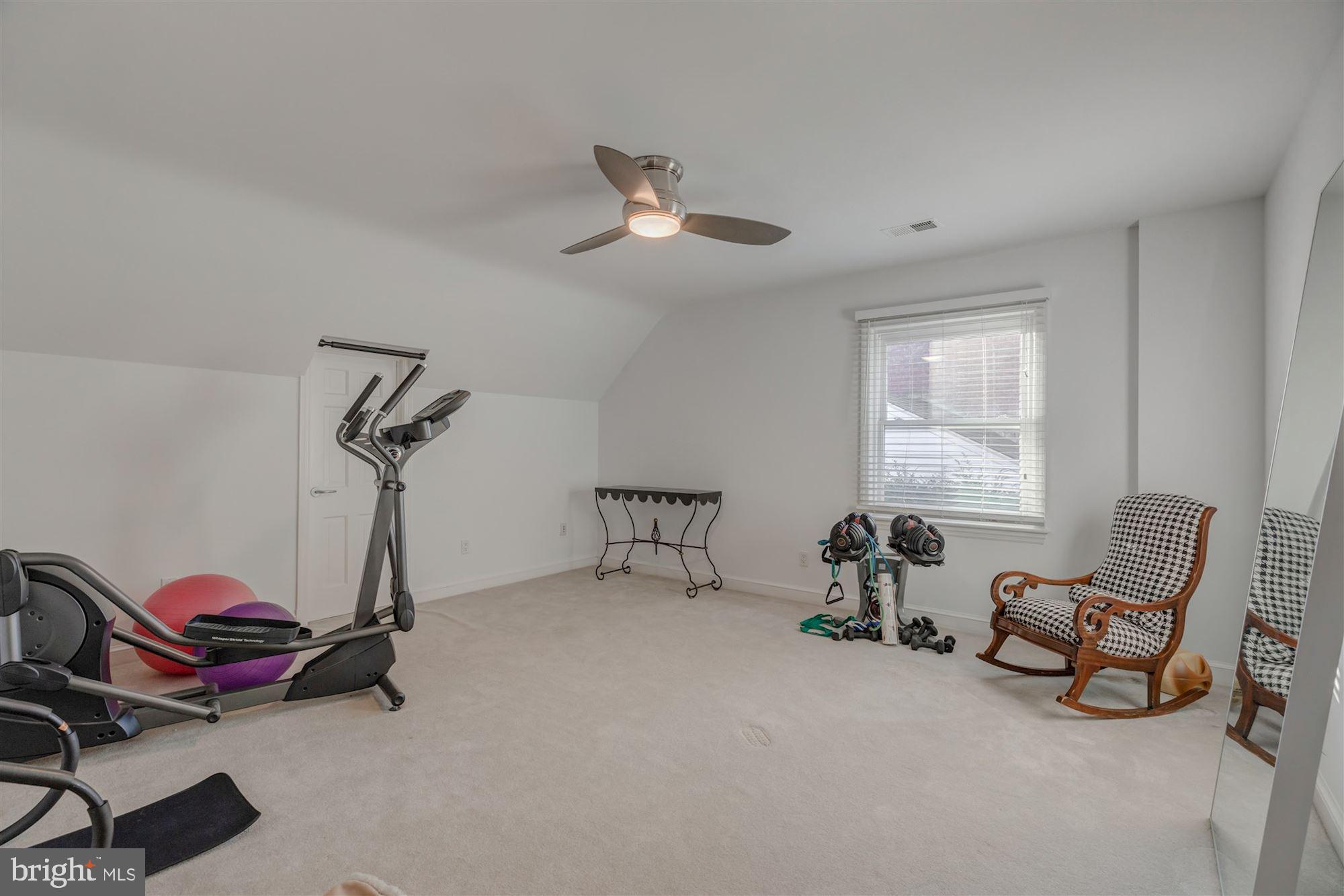 THE HAMLET - Residential