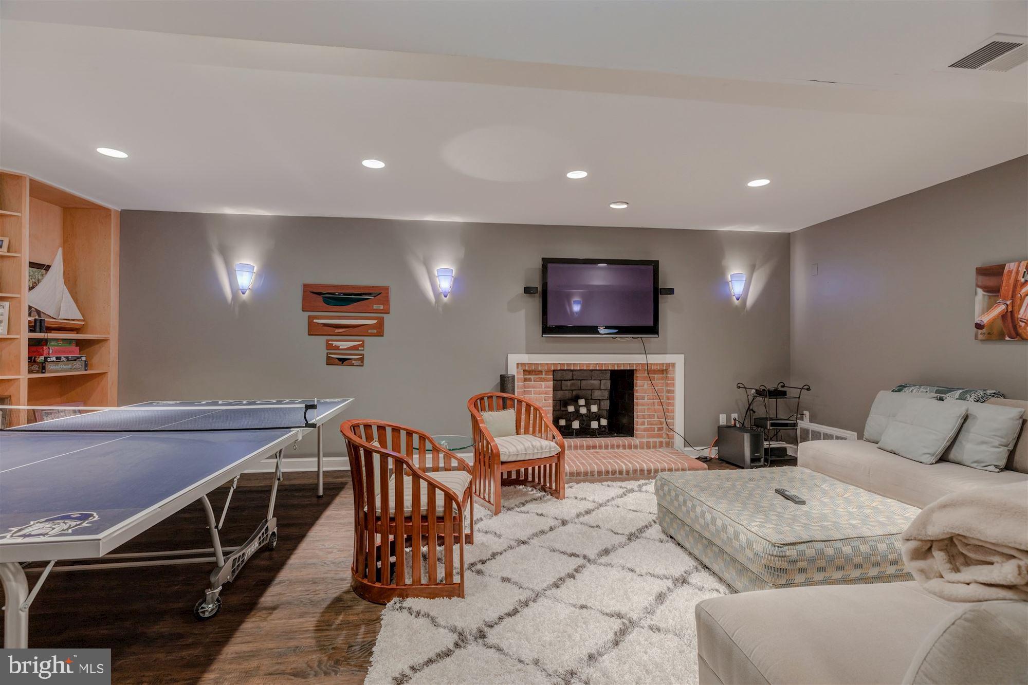 THE HAMLET - Residential