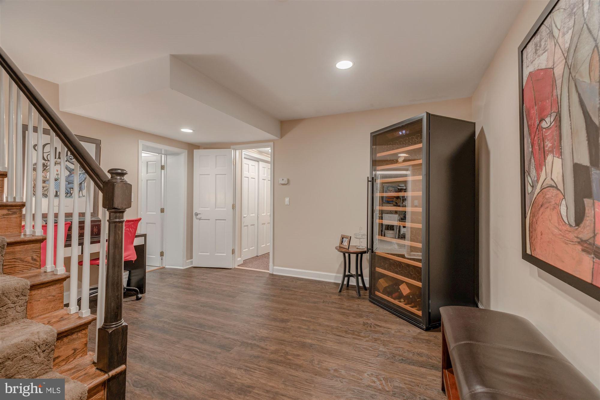 THE HAMLET - Residential