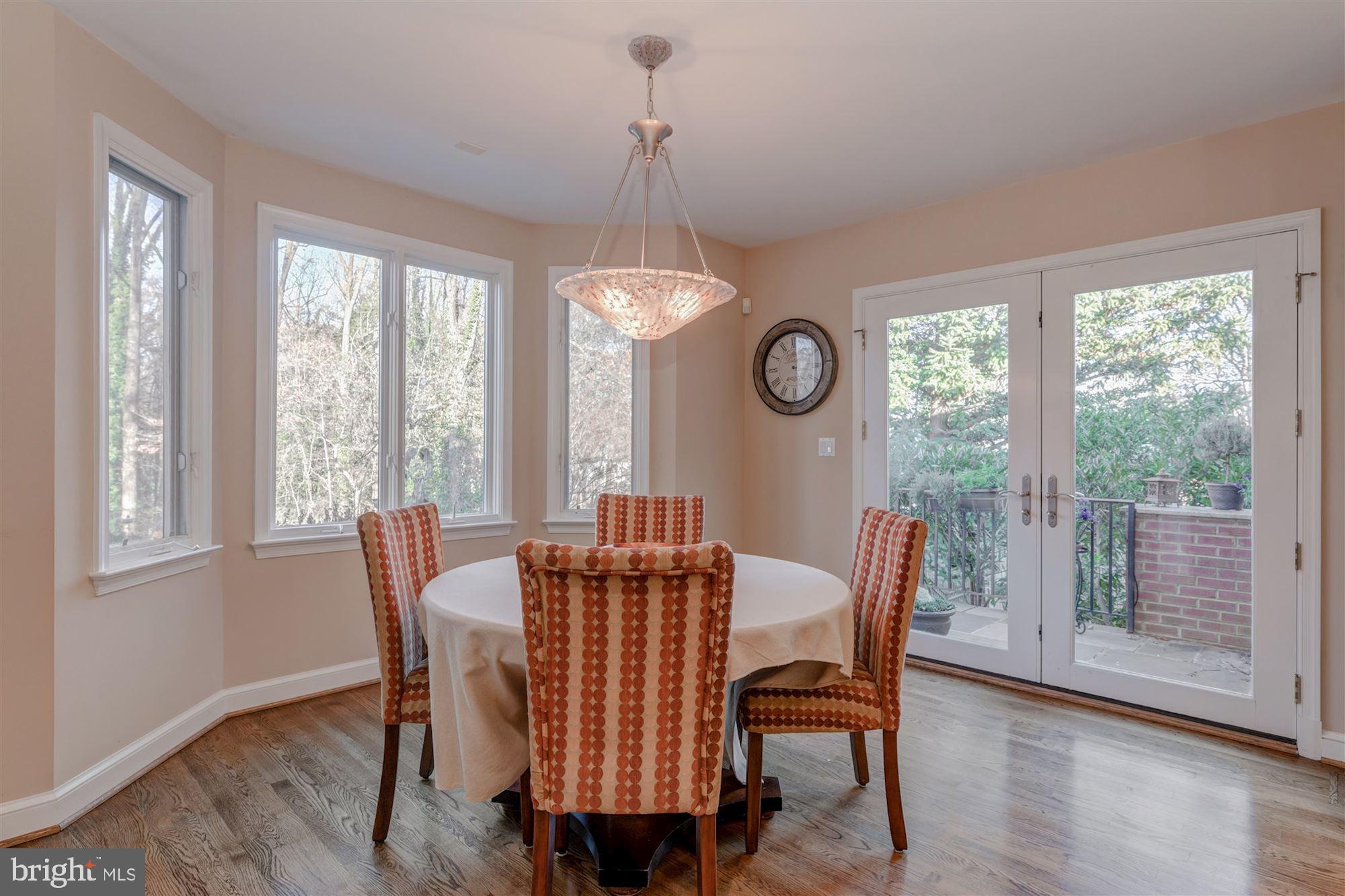 THE HAMLET - Residential