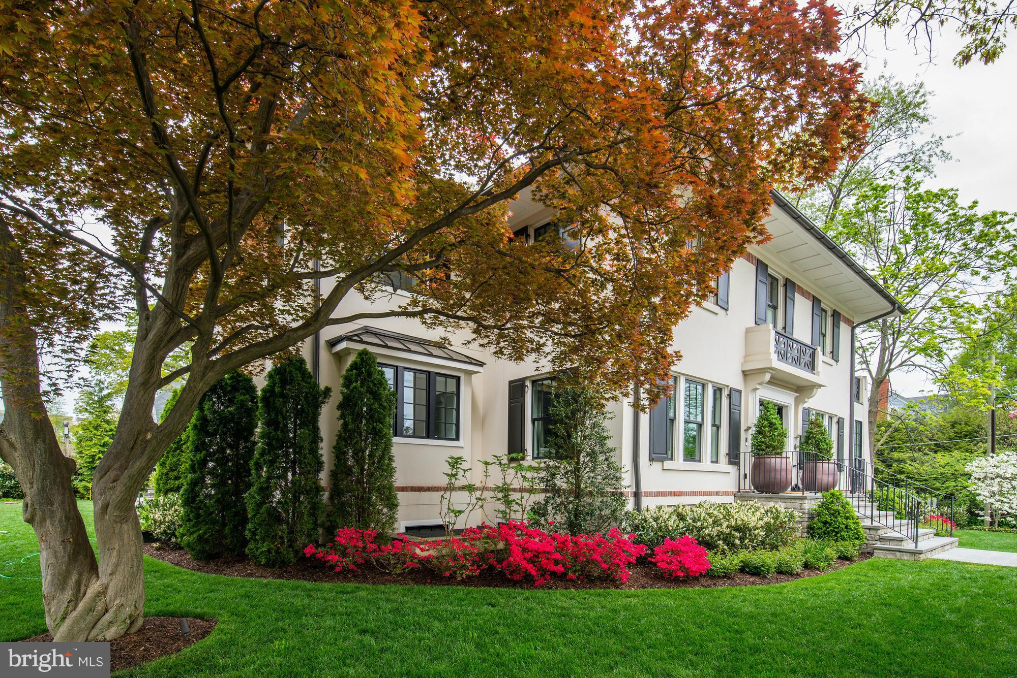 CLEVELAND PARK - Residential