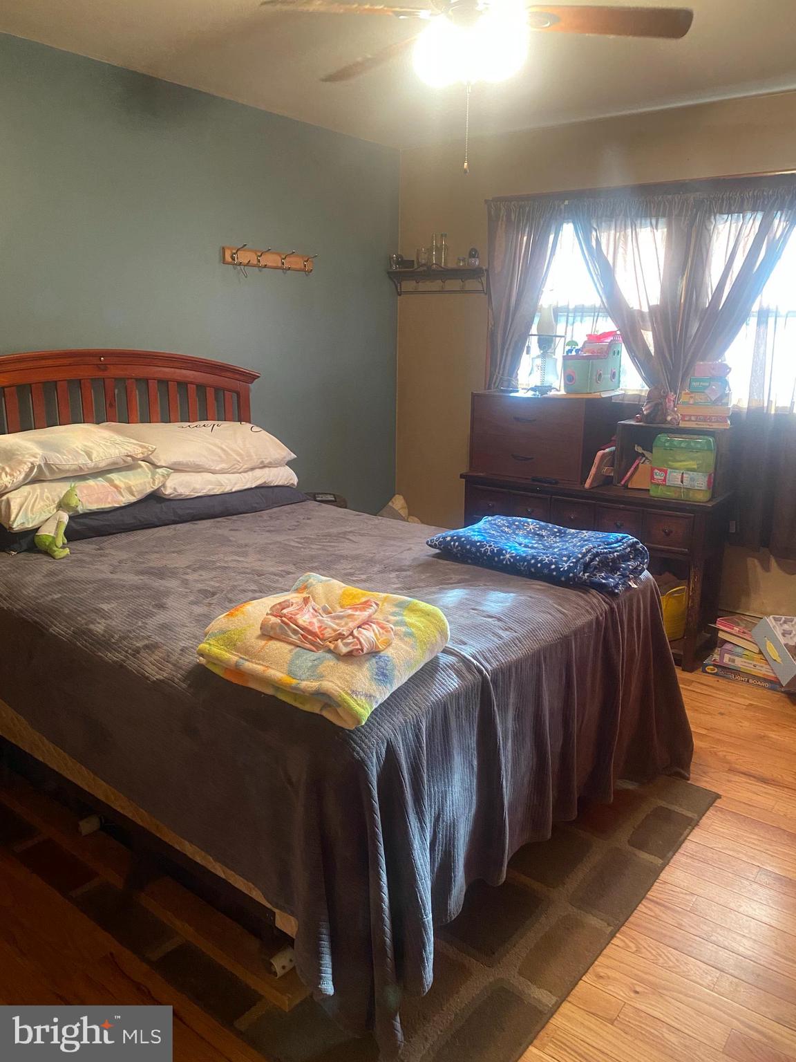 NONE UNRESTRICTED - Residential