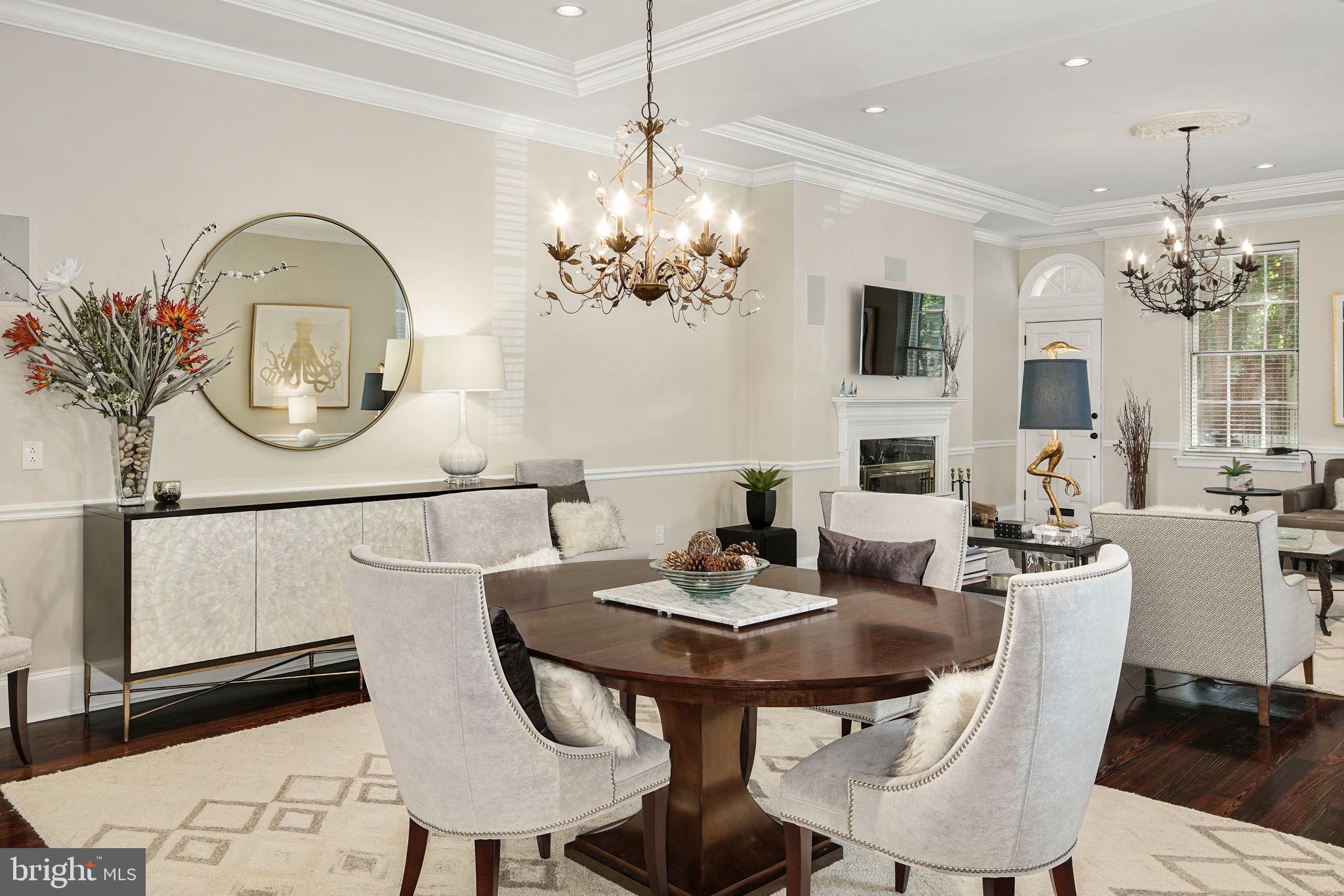 SOCIETY HILL - Residential