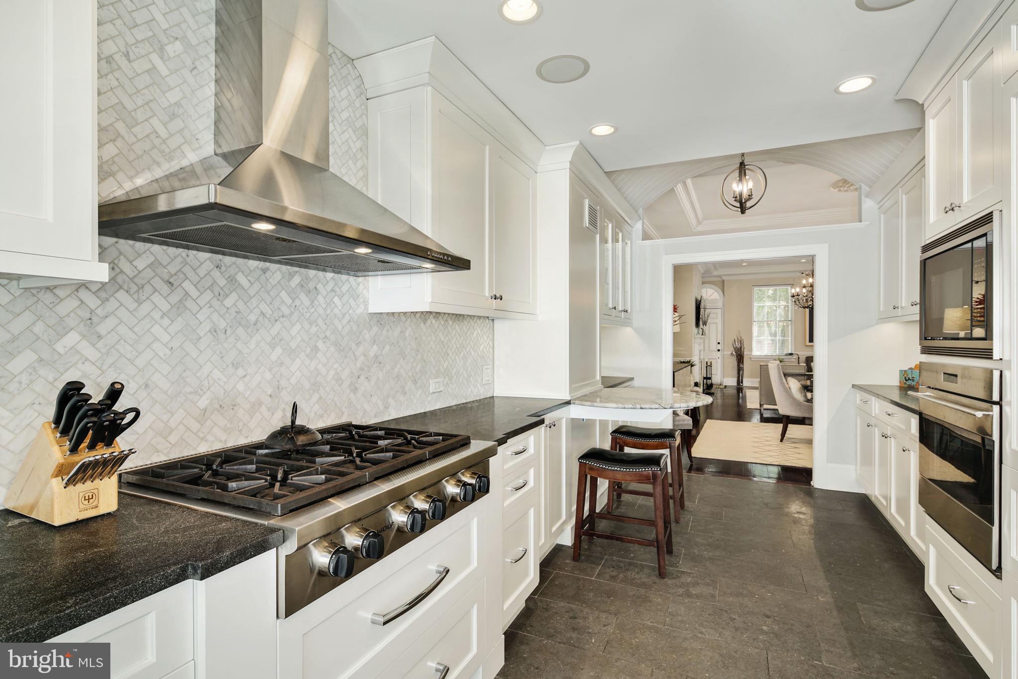 SOCIETY HILL - Residential