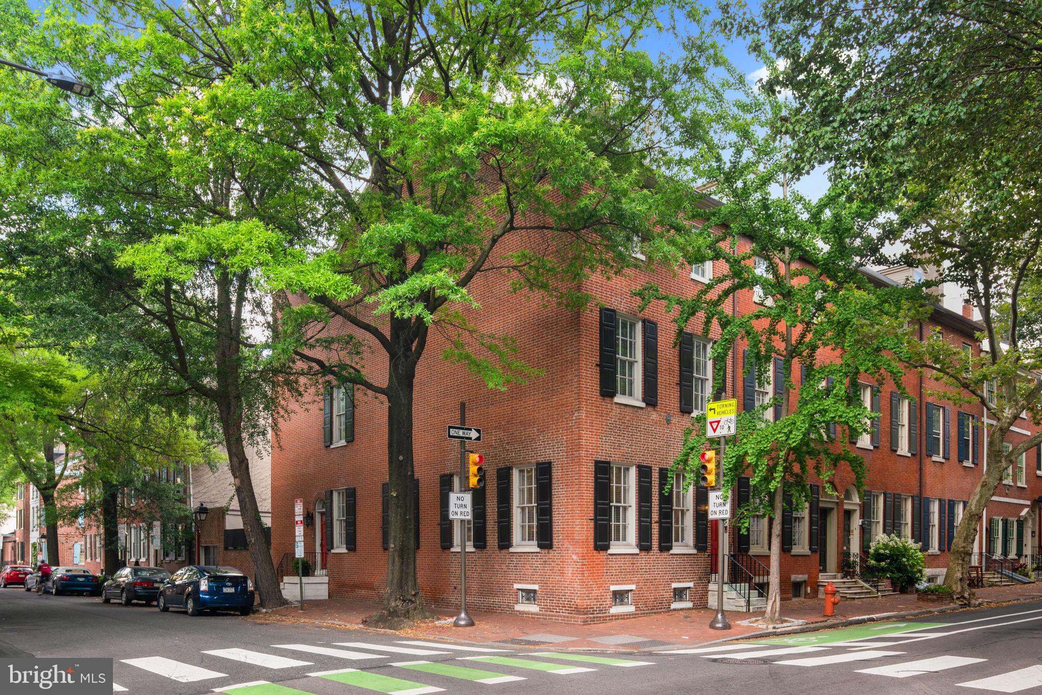 SOCIETY HILL - Residential