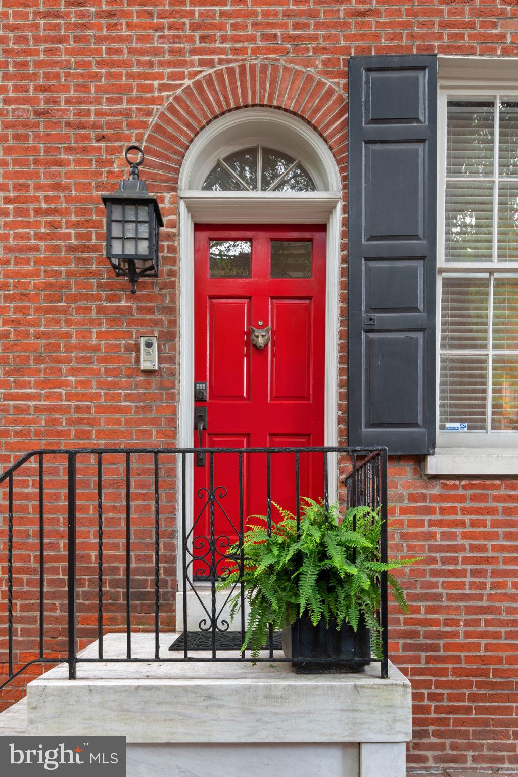 SOCIETY HILL - Residential