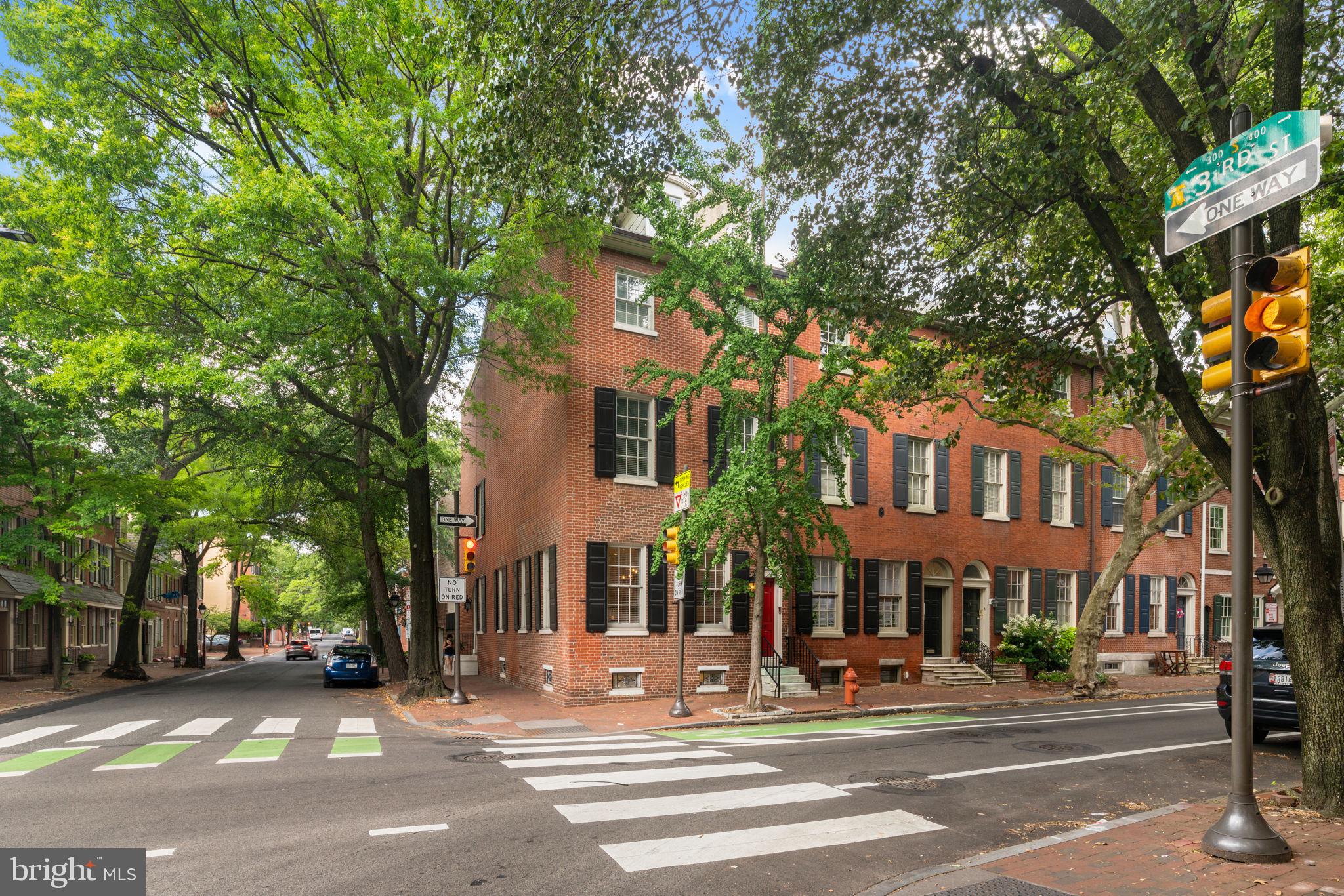 SOCIETY HILL - Residential